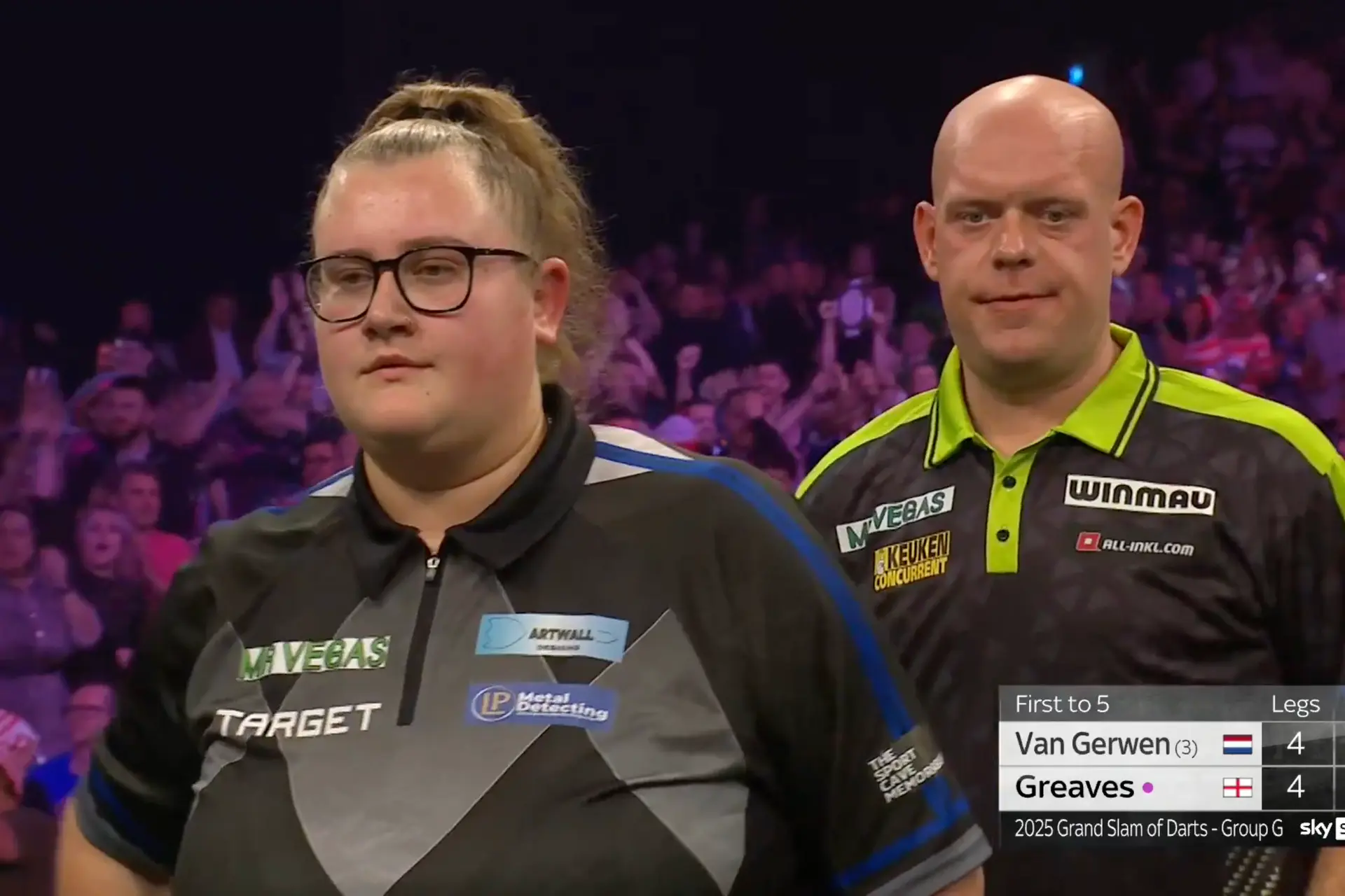 Van Gerwen na spannende winst op Greaves: “Ik liet het even liggen, maar winnen is het belangrijkste”