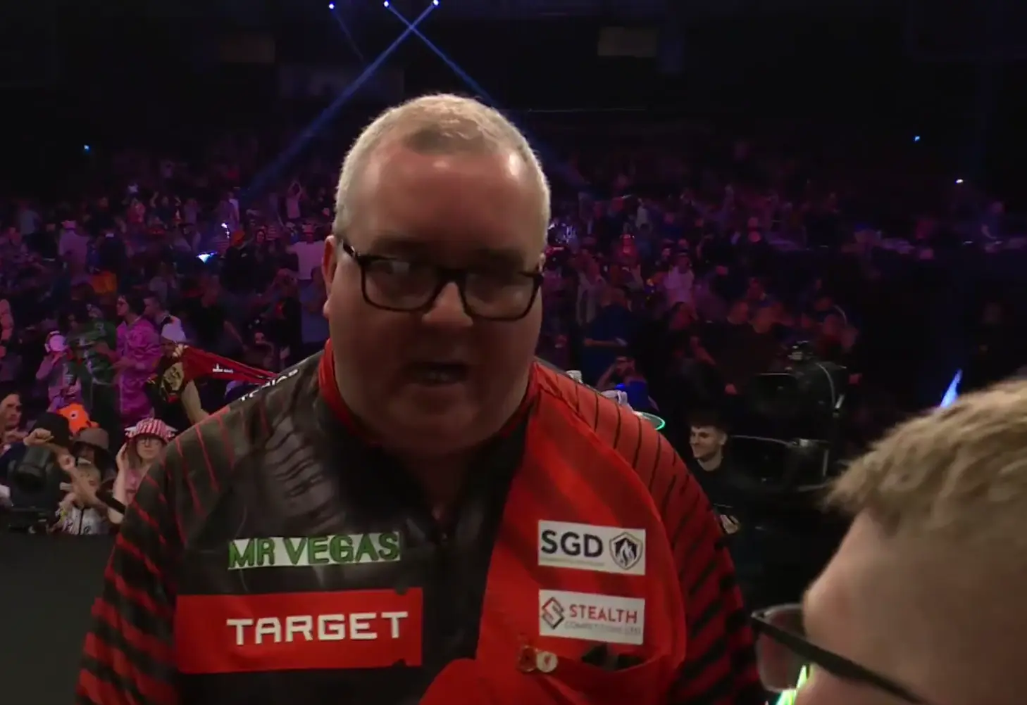 Beelden van Stephen Bunting die woest is na dit moment op de Grand Slam of Darts
