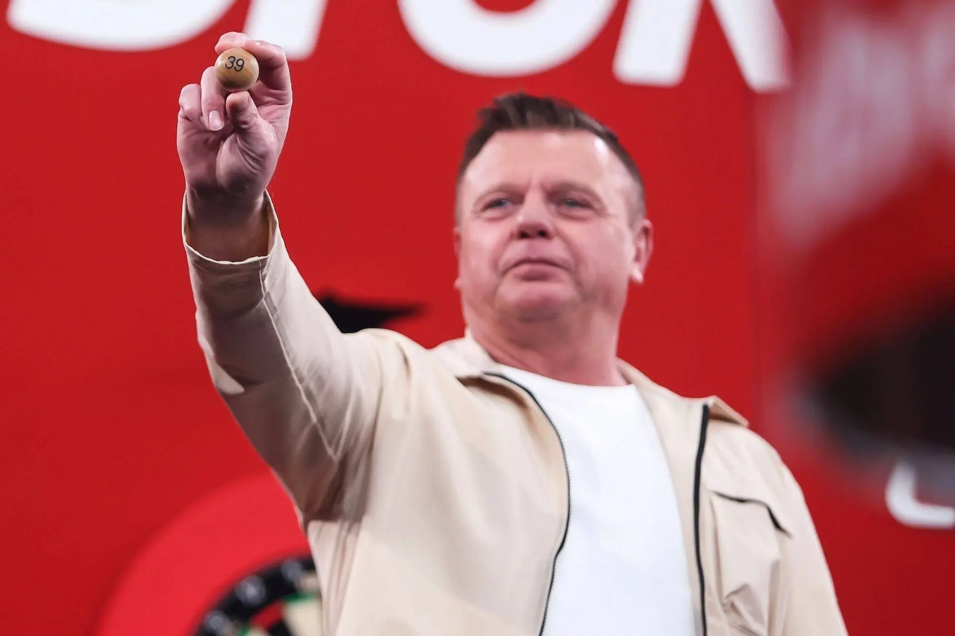 Loting laatste 32 UK Open bekend: Van Gerwen treft Gotthardt, Noppert tegen Wright