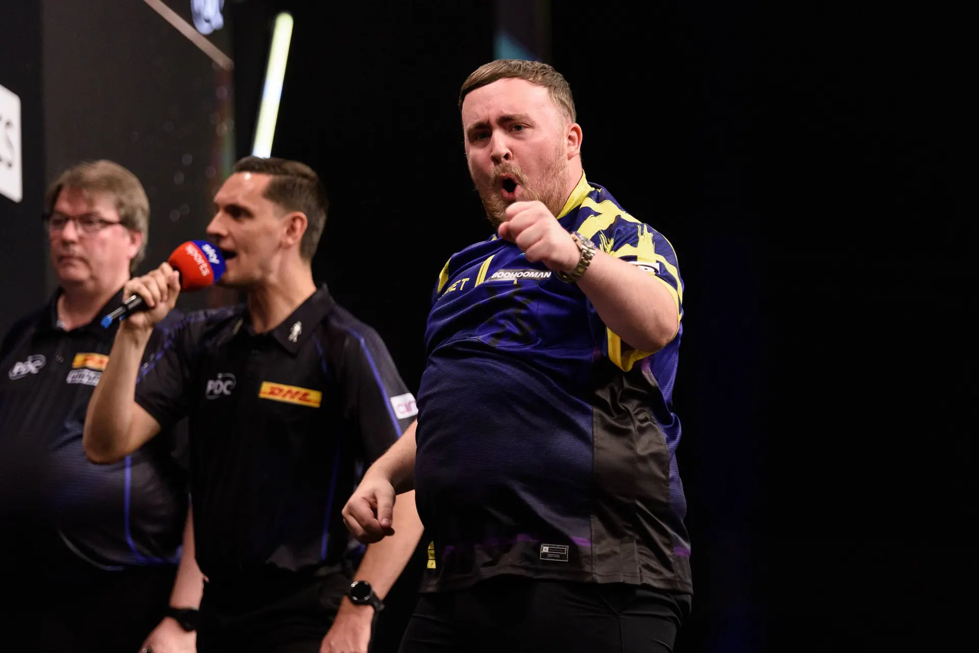 Luke Littler wint speelavond 13 van Premier League 2026 in Aberdeen en neemt koppositie over