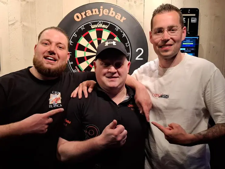 Davy van der Zande verslaat Benito van de Pas in finale bij Oranjebar Super Ranking