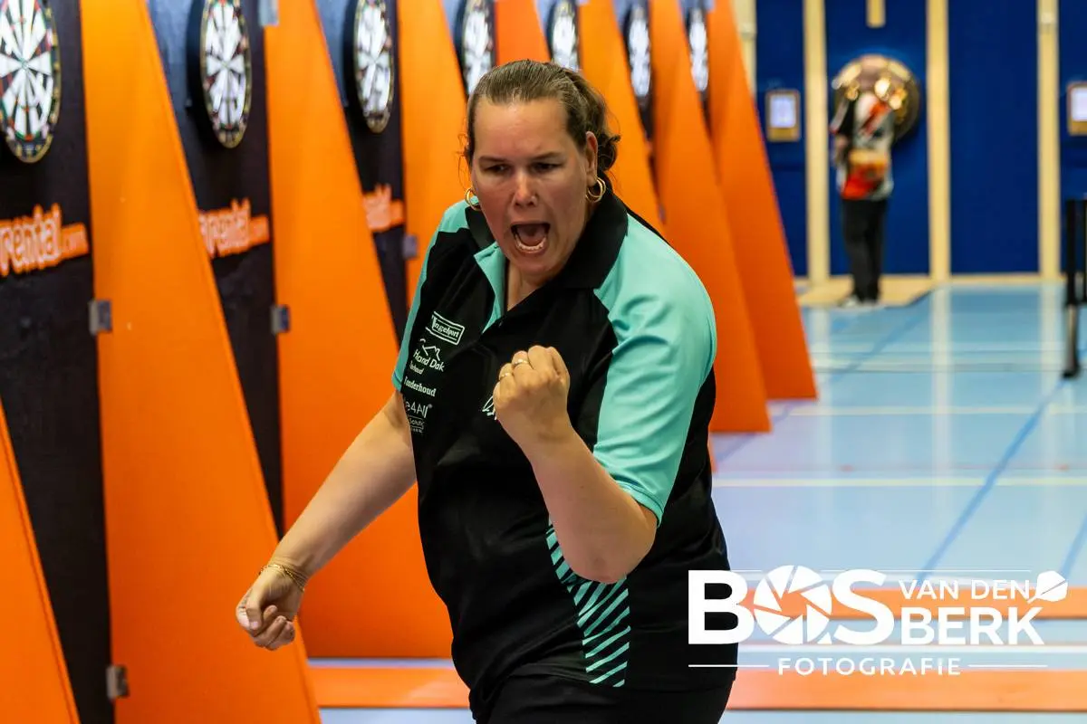 Finaledag LaCo dames compleet na zinderende play-offs: DBMN, DSWN, RDB en SDC naar Ede