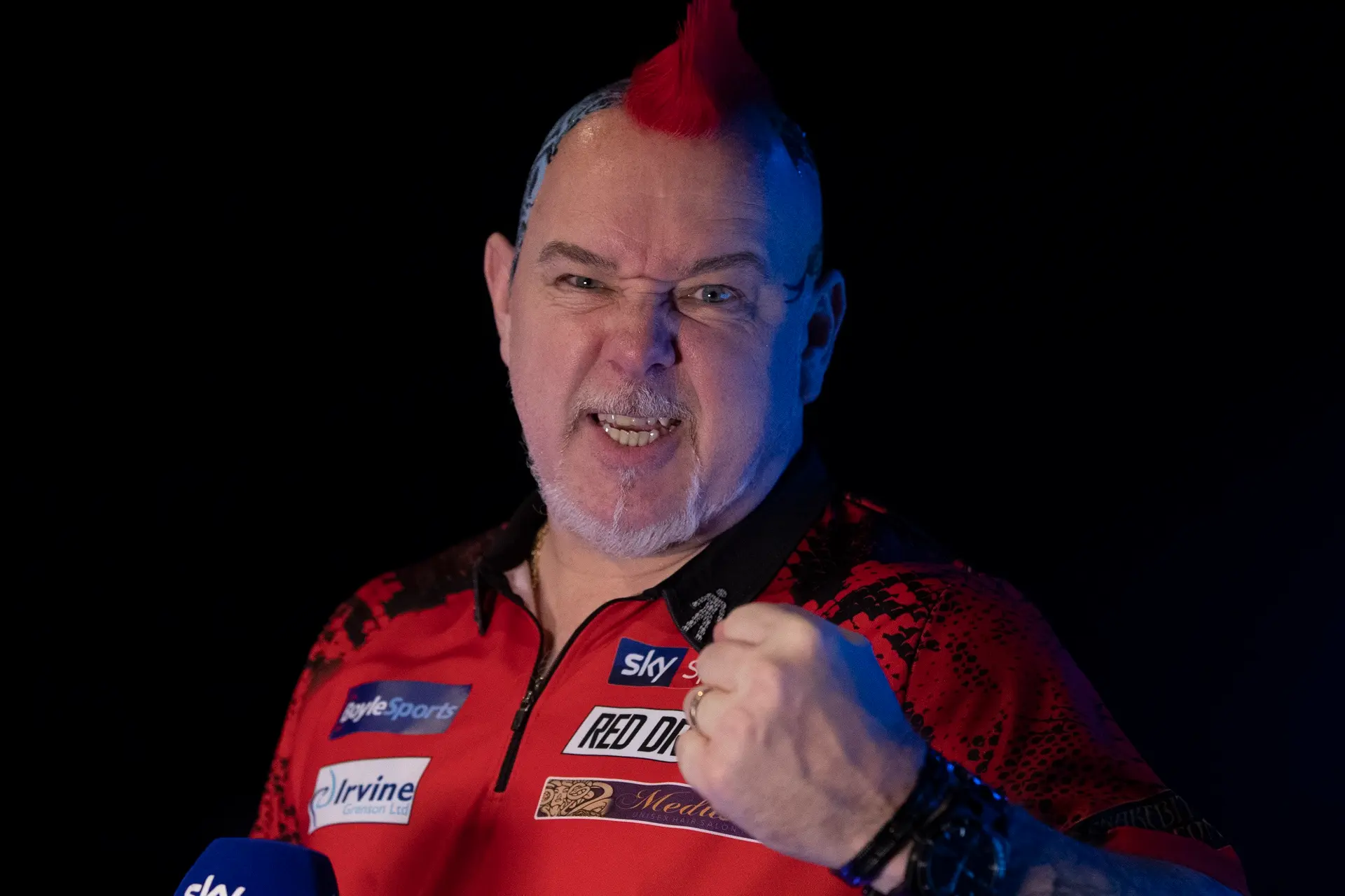 Wright believes Van Gerwen has 'no chance' at World Championship