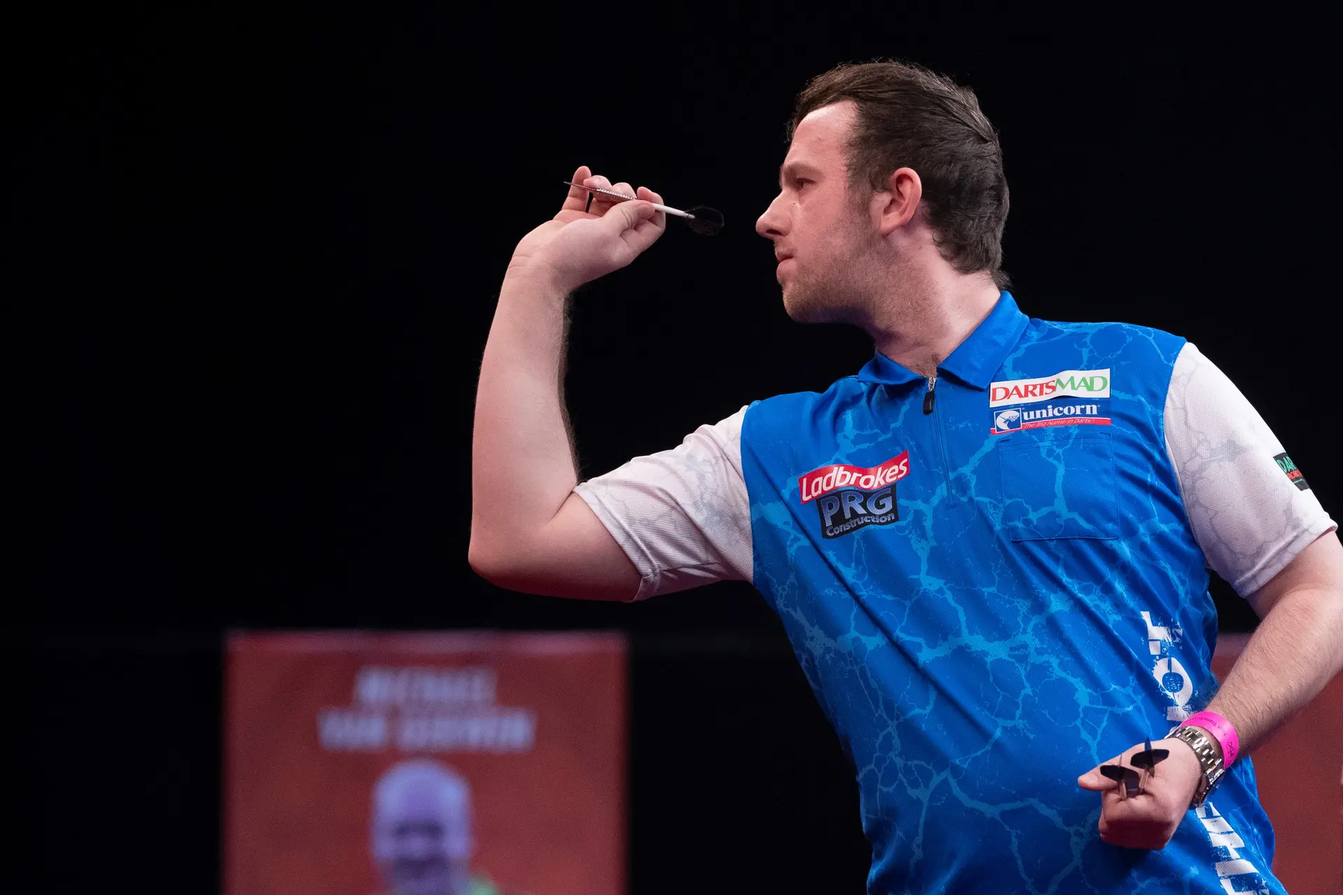 Rydz sets up clash with Wade after excellent display against Bailey