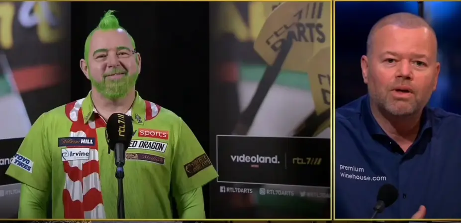 Dutch pundits not impressed by Wright's Grinch themed outfit: 'Why are you doing this?'
