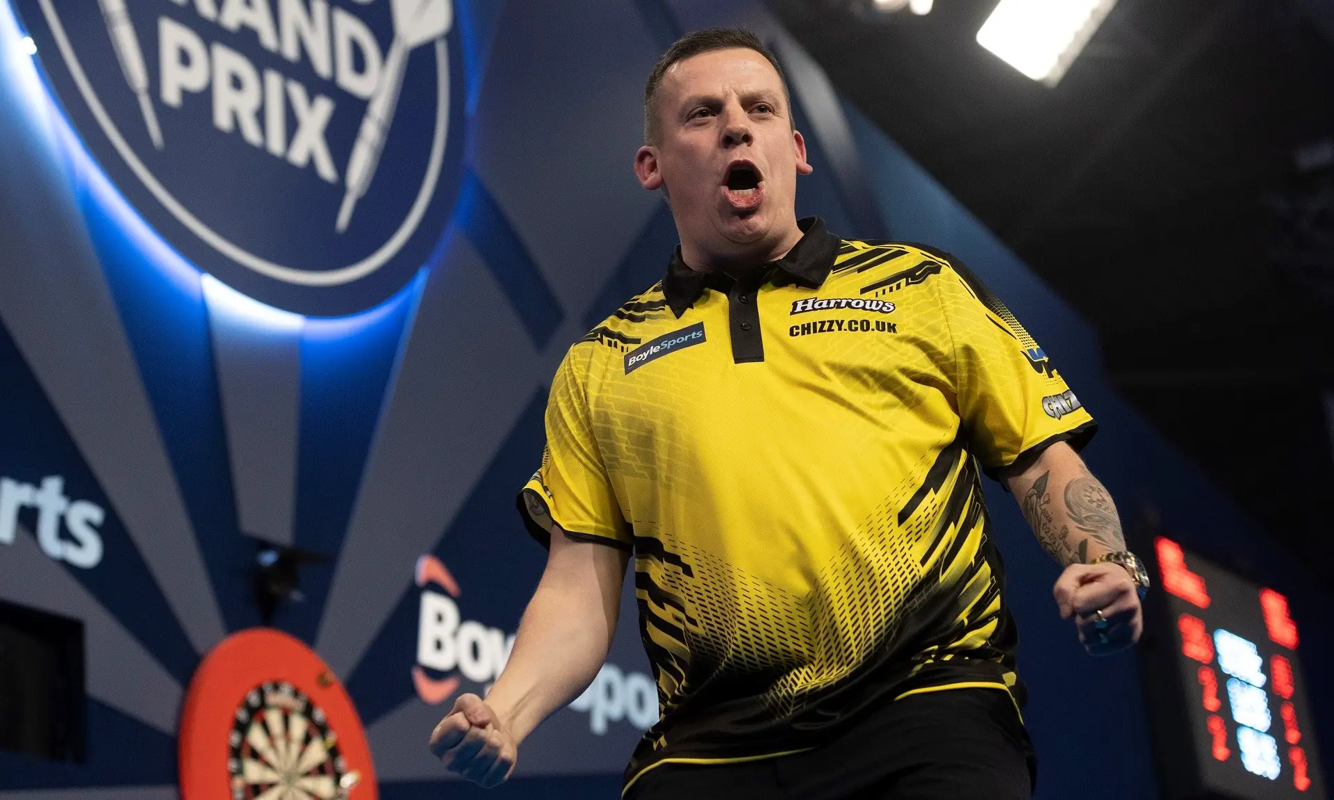 Chisnall discusses Price abuse after World Grand Prix defeat: "Give him respect, he's World Number One"