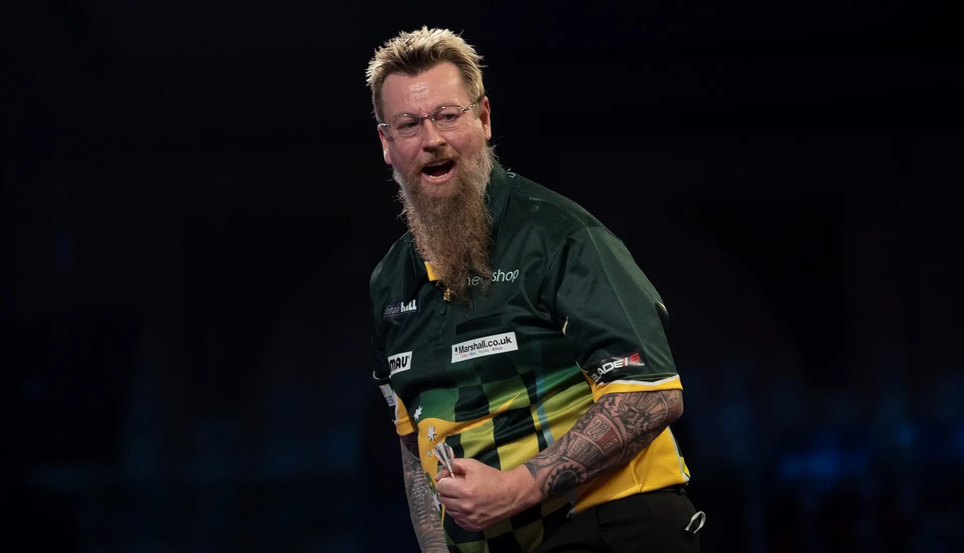 Home hero Whitlock eases past Wade in superb display, Van Gerwen survives scare against fearless talent Marsh