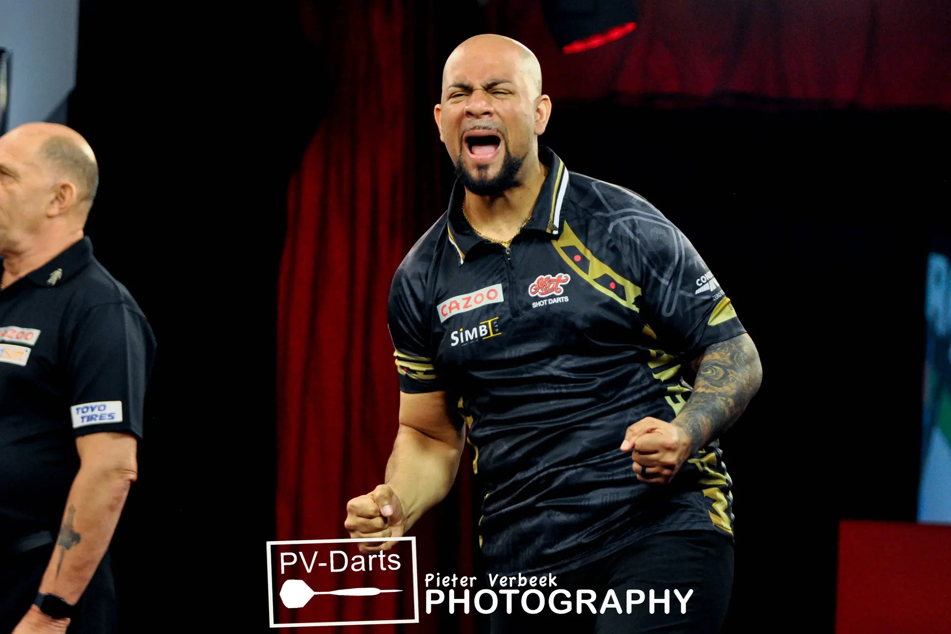 Petersen gives Junior darts in Nottingham big boost as part of latest Bullseye Maths visit
