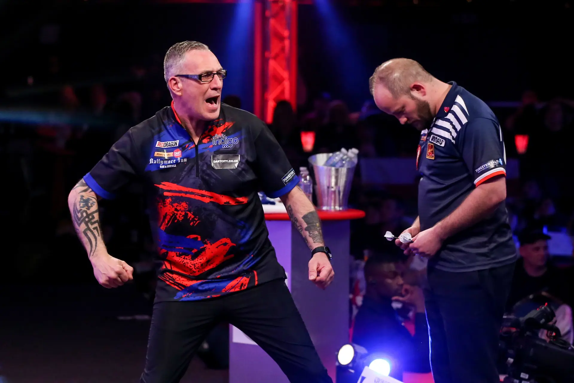 World Champion Duff reclaims World Number One spot in WDF ranking from Hurrell