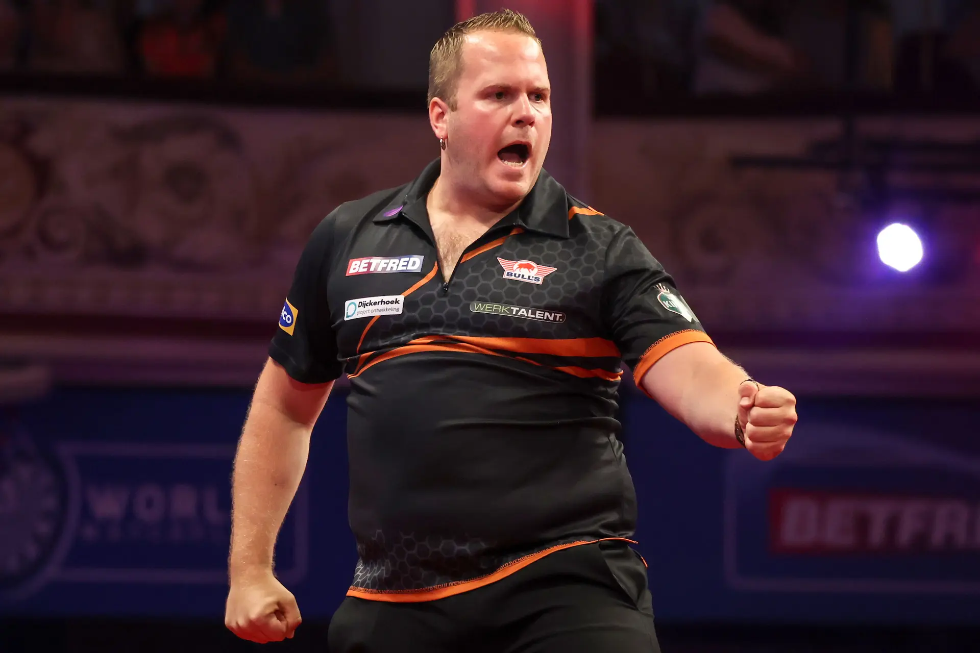 Delight for Dirk as Van Duijvenbode surges past Searle in World Matchplay thriller to reach second round