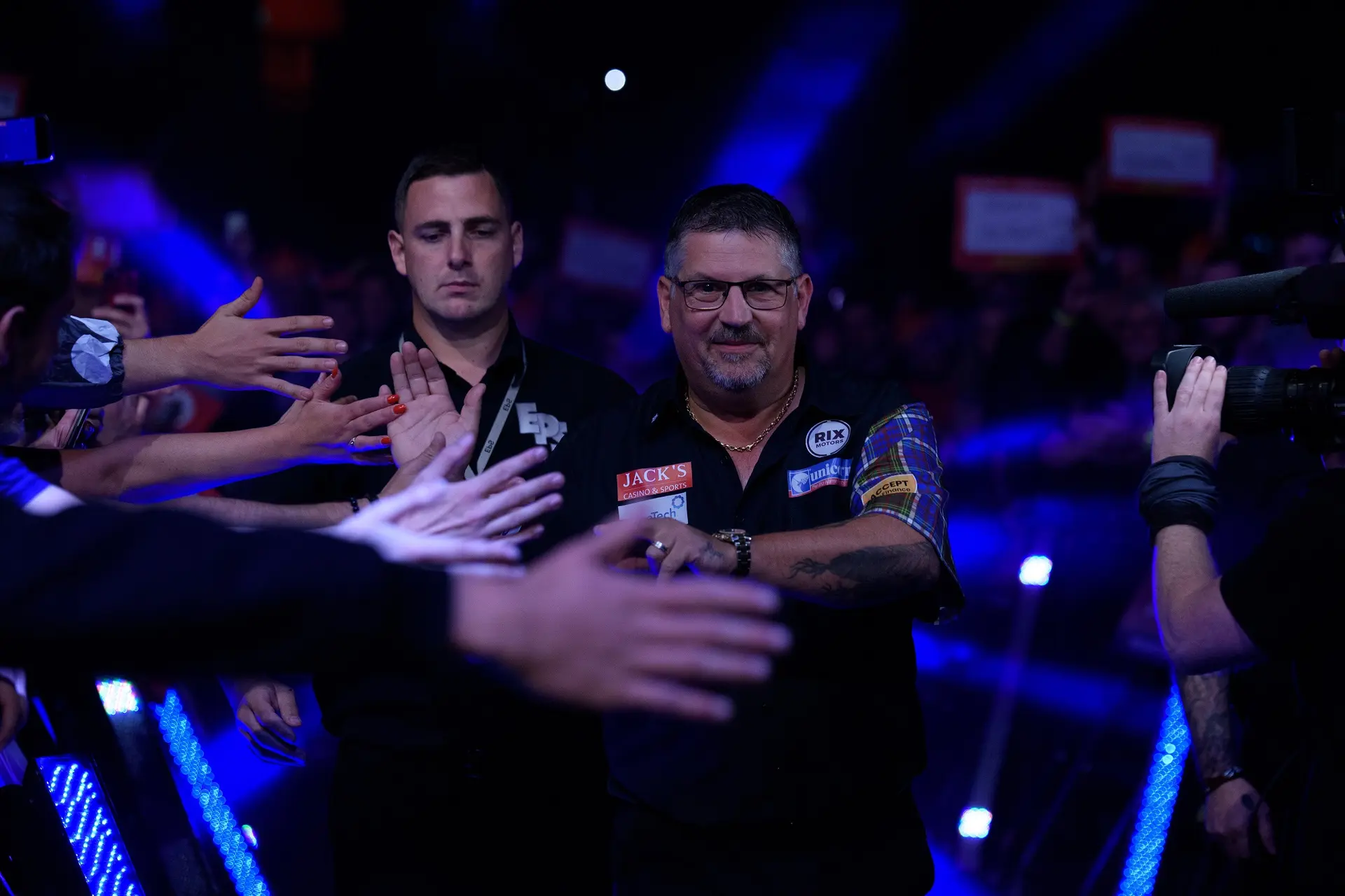 "I just hope the bookies have me at 500/1 so I can shove it right up them": Anderson hopes to go under the radar to end 2022 season