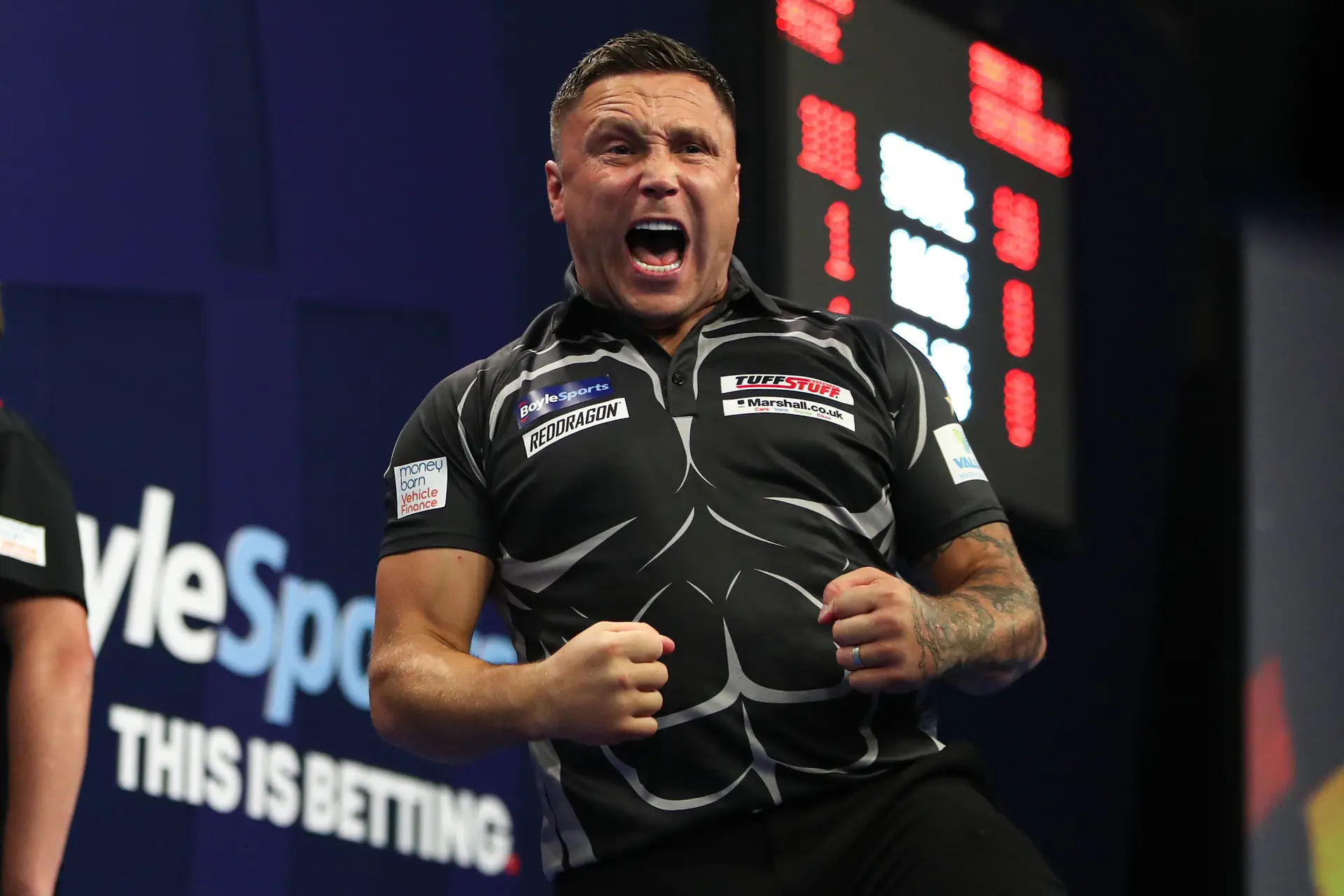 Prolific Price produces epic comeback to down Cullen and seal Quarter-Final spot at World Grand Prix