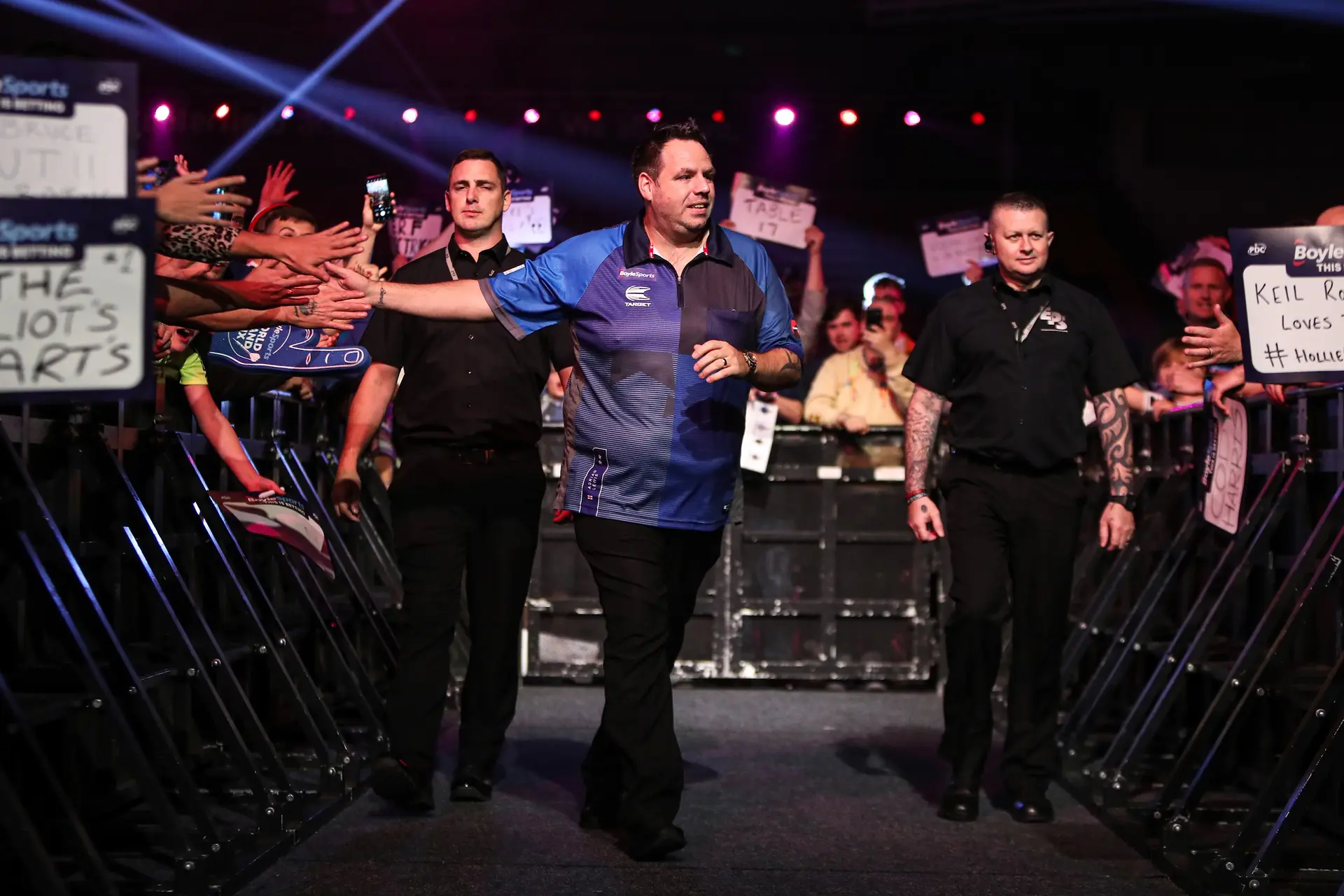 How to watch Adrian Lewis’s return at MODUS International Pairs live in the UK, USA and Australia
