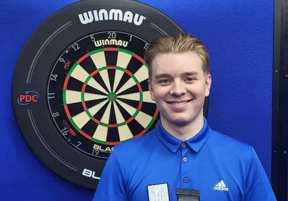 Crabtree and Van de Griendt seal nine-dart finishes during latest Challenge Tour weekend