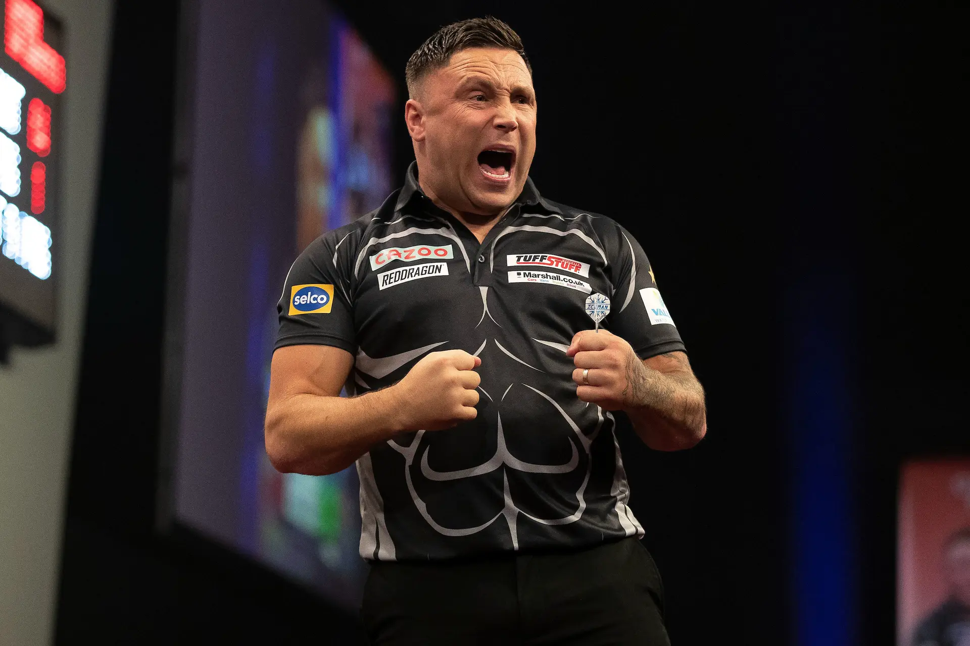 Defending champion Price snatches Last 16 spot in thrilling win over Chisnall at Grand Slam of Darts