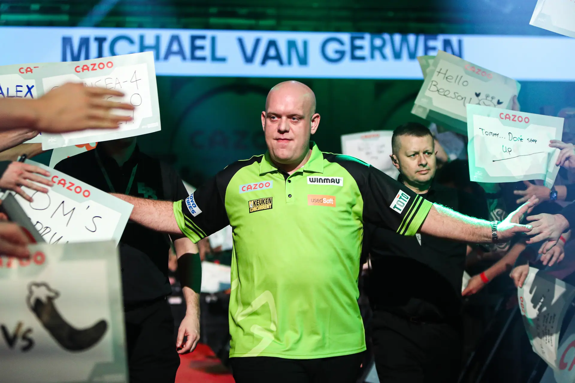 Van Gerwen keeps PDC World Darts Championship title tilt on track, eases past Van Duijvenbode with Dobey awaiting