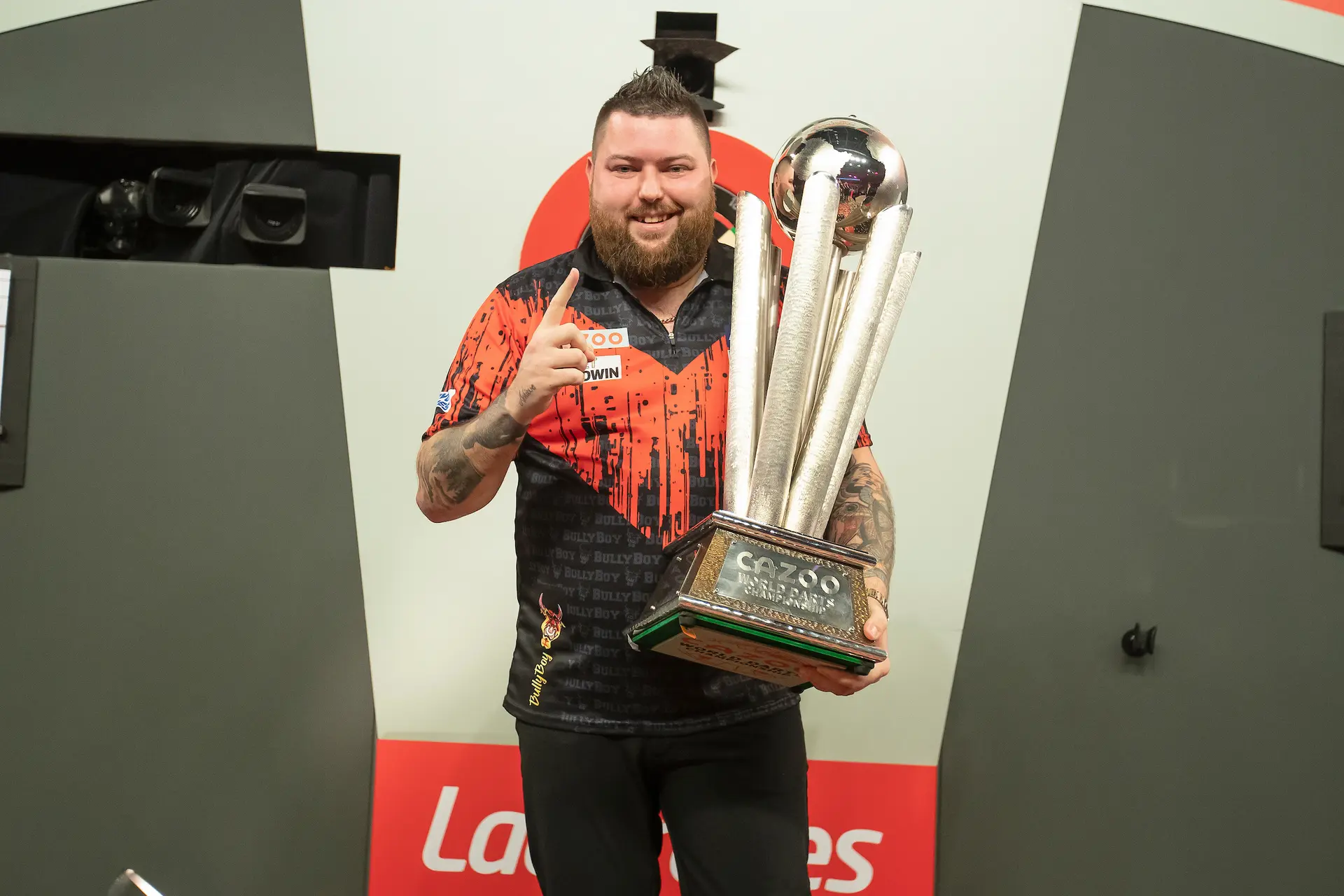 PDC Class of 2023 confirmed with all 128 Tour Card holders set led by World Number One and World Champion, Michael Smith