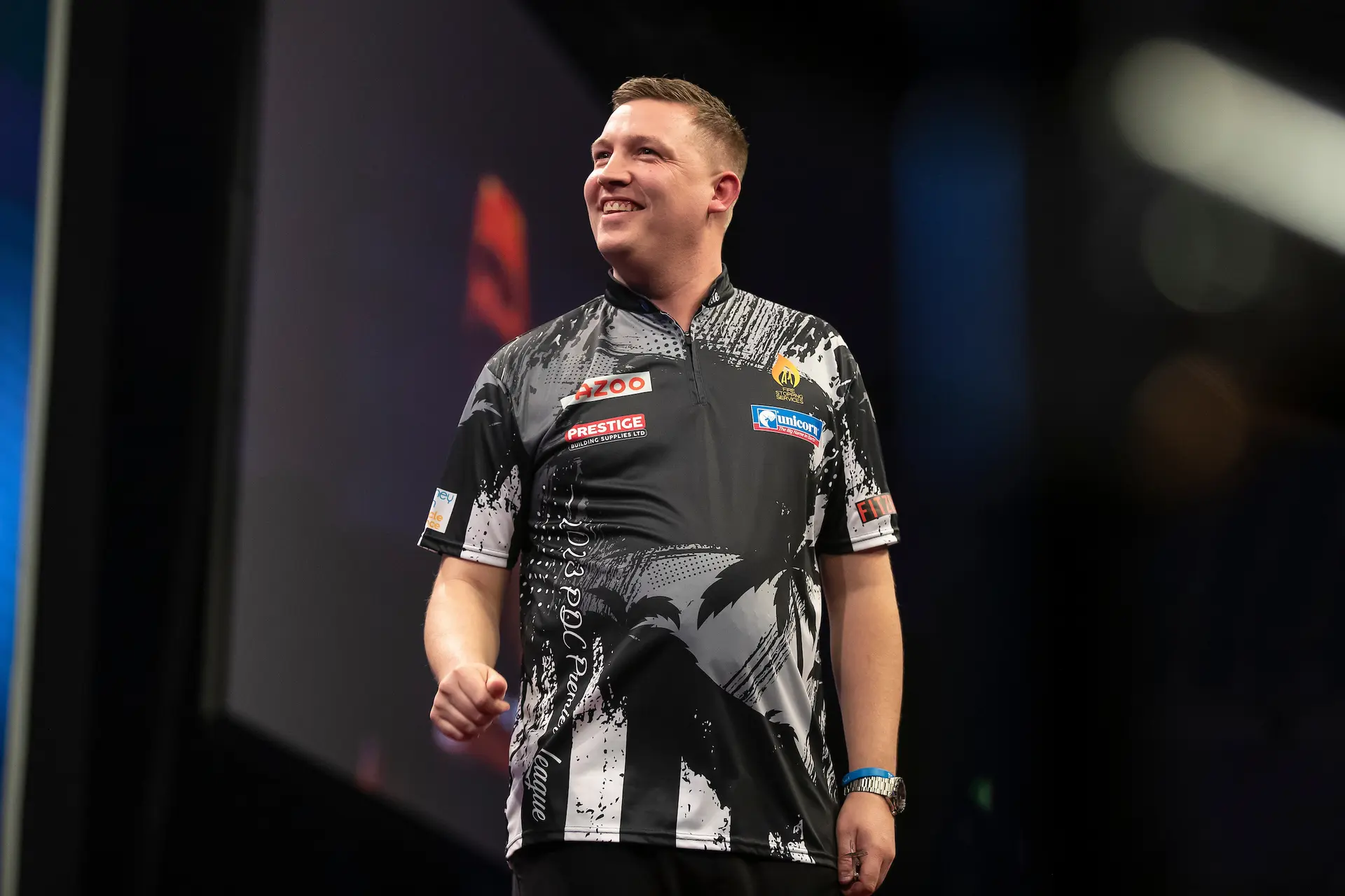 Dobey whitewashes Van Gerwen to end 10 match winning streak, set to face Price in Premier League Darts Nottingham Final