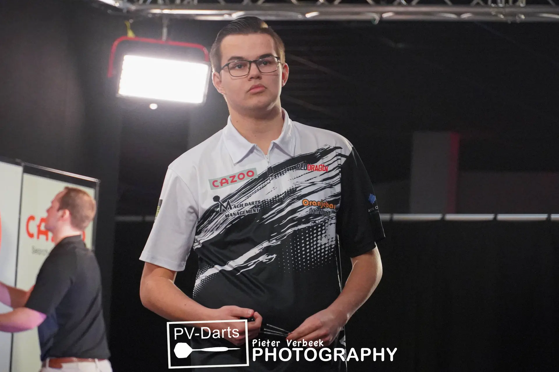 Van Veen on his darts idol: ''Winning or losing, he doesn't care''