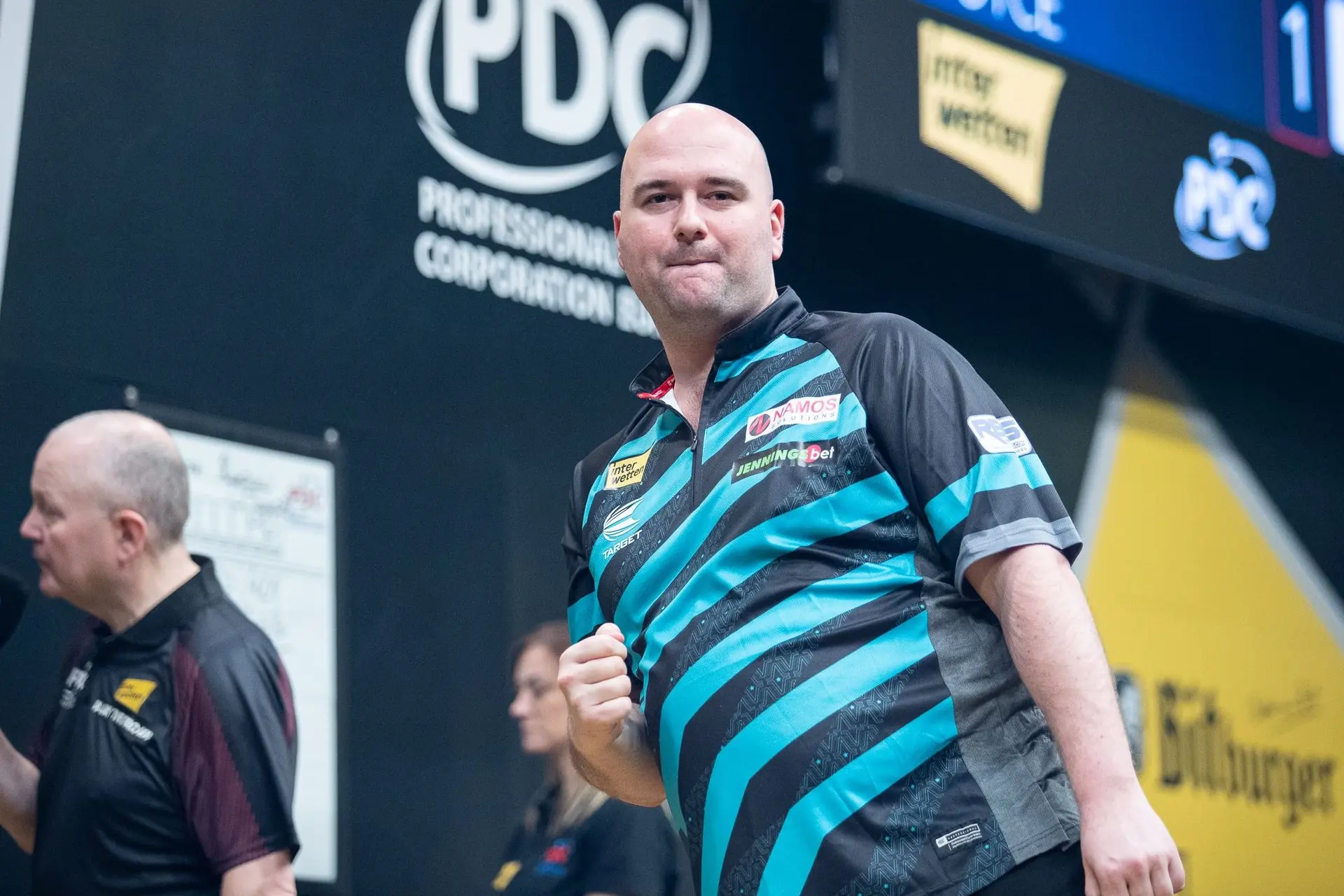 Cross brushes aside O'Connor with 110 average as Pietreczko continues form with Bunting shock win