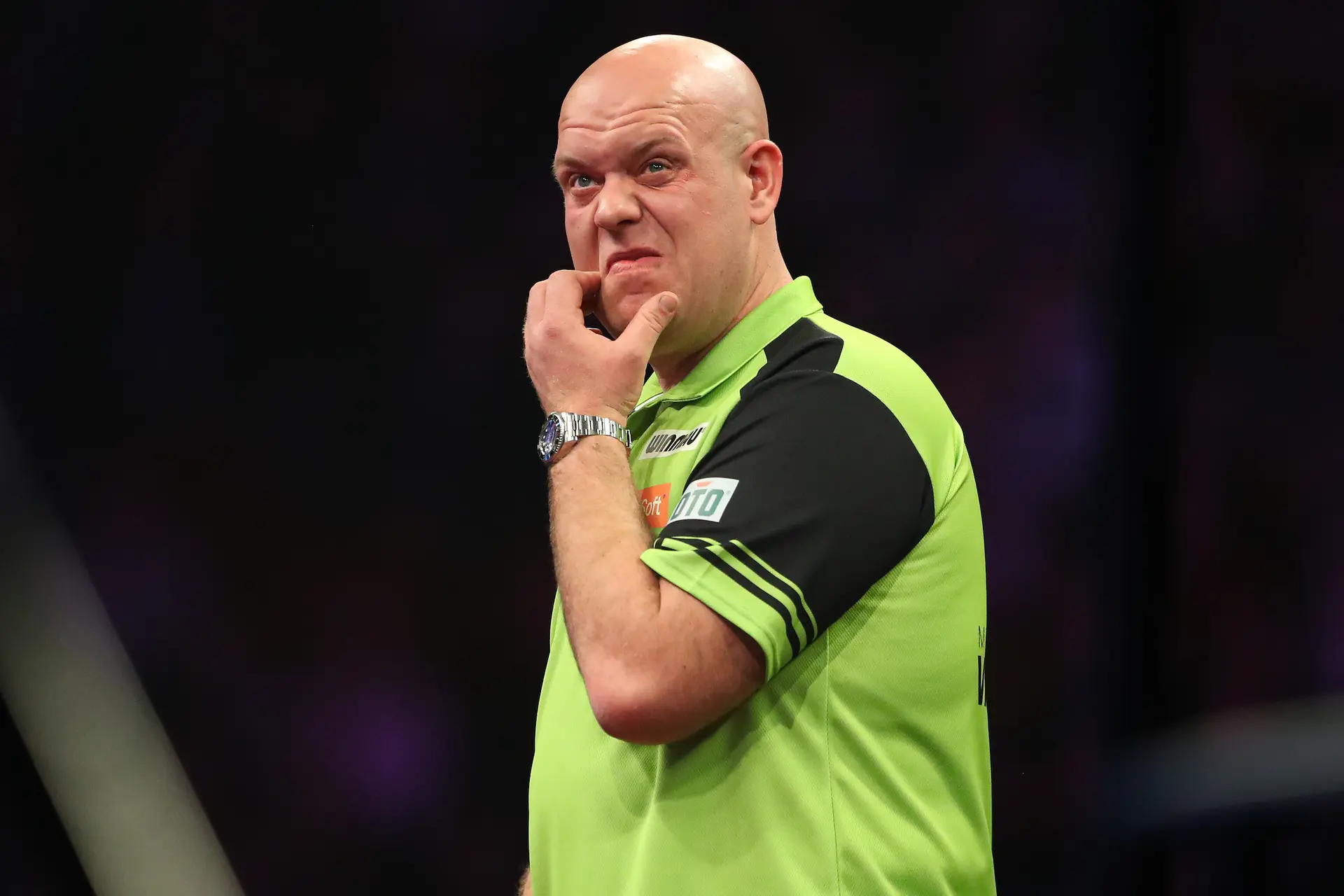 Are bookmakers writing off Van Gerwen again? Price installed as favourite for US Darts Masters title