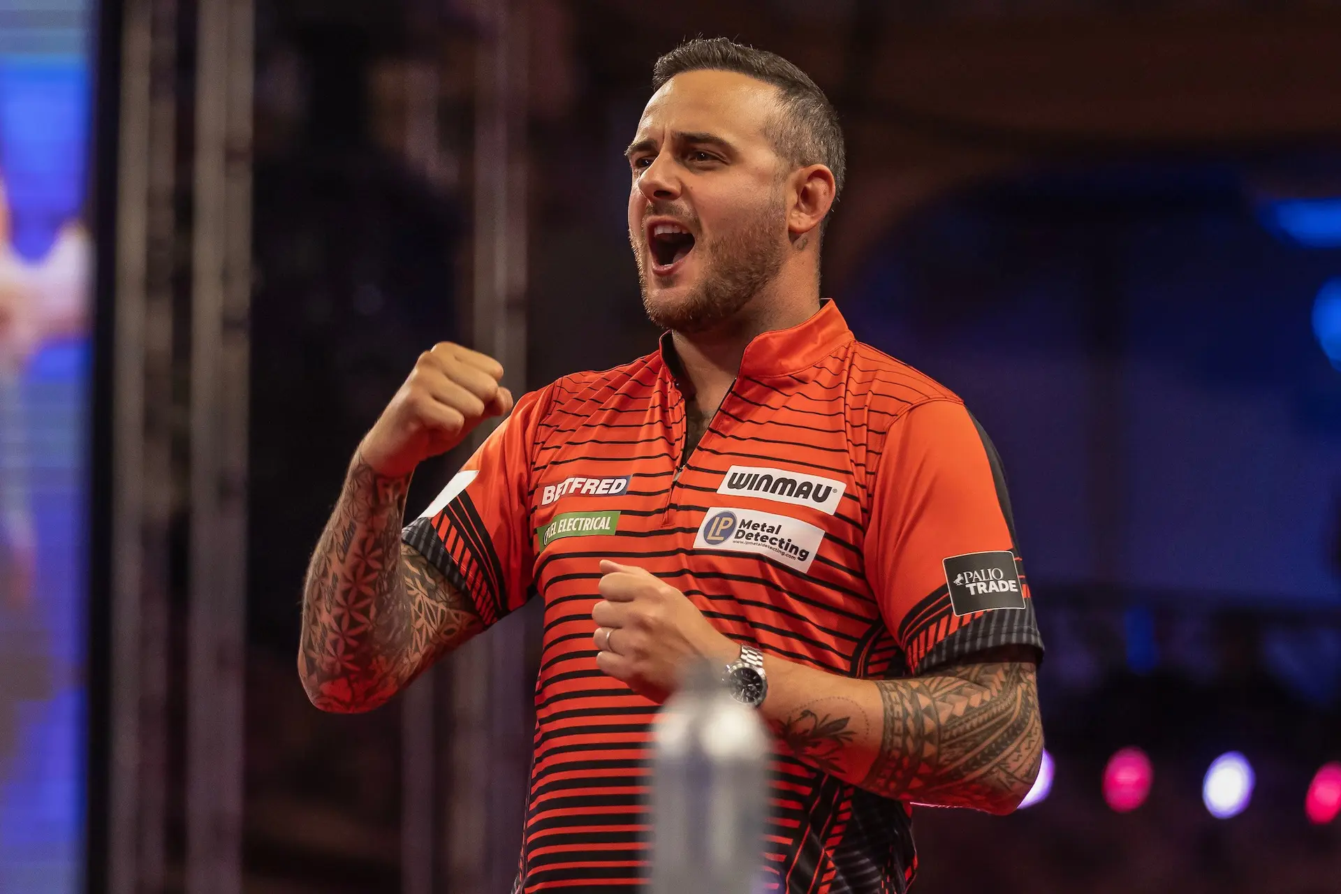 Classy Cullen produces sensational display to dump out Price in World Matchplay tie-break epic