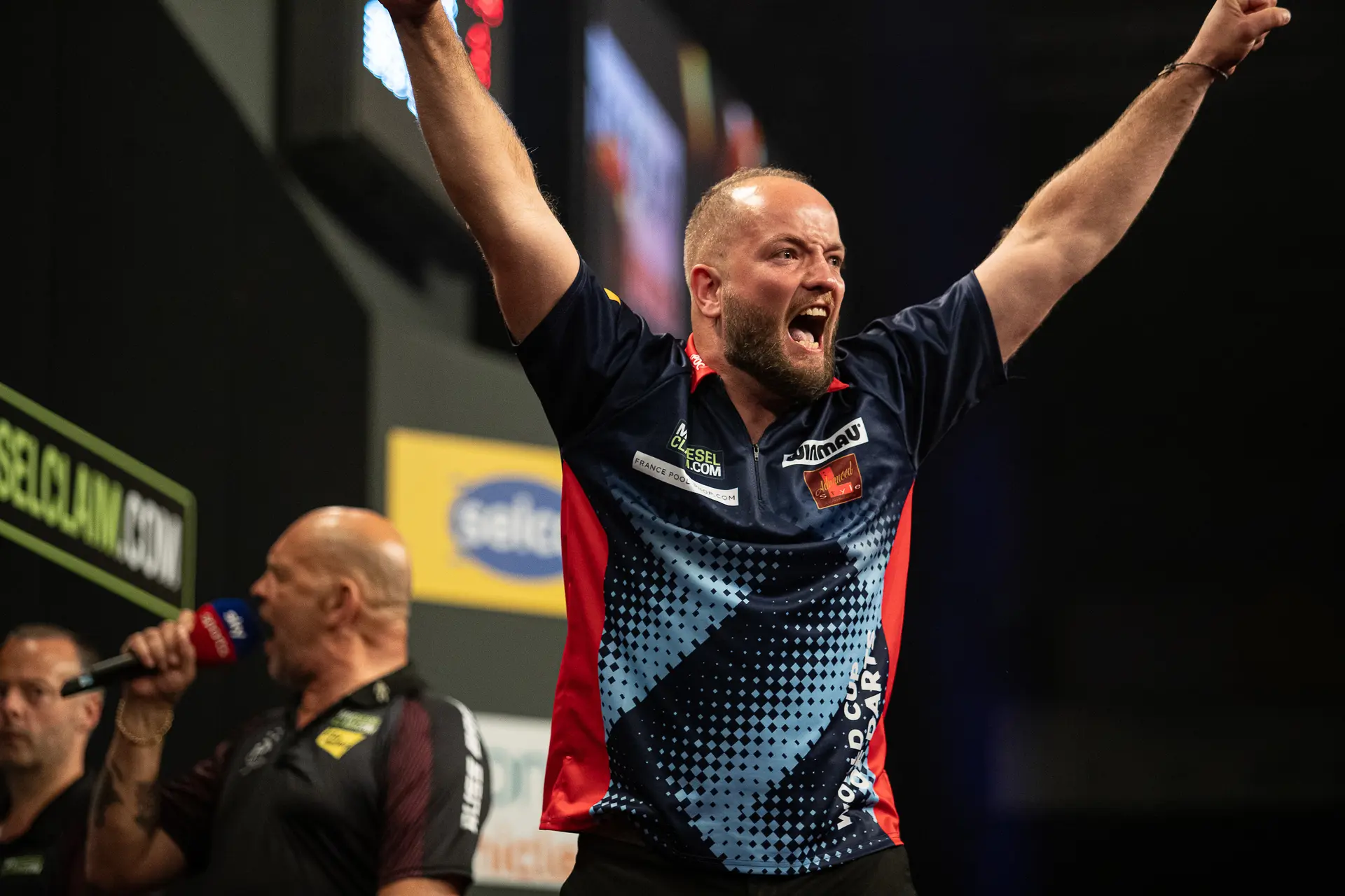 Vive la France as Thibaut Tricole edges Mario Vandenbogaerde for history-making win at the Ally Pally