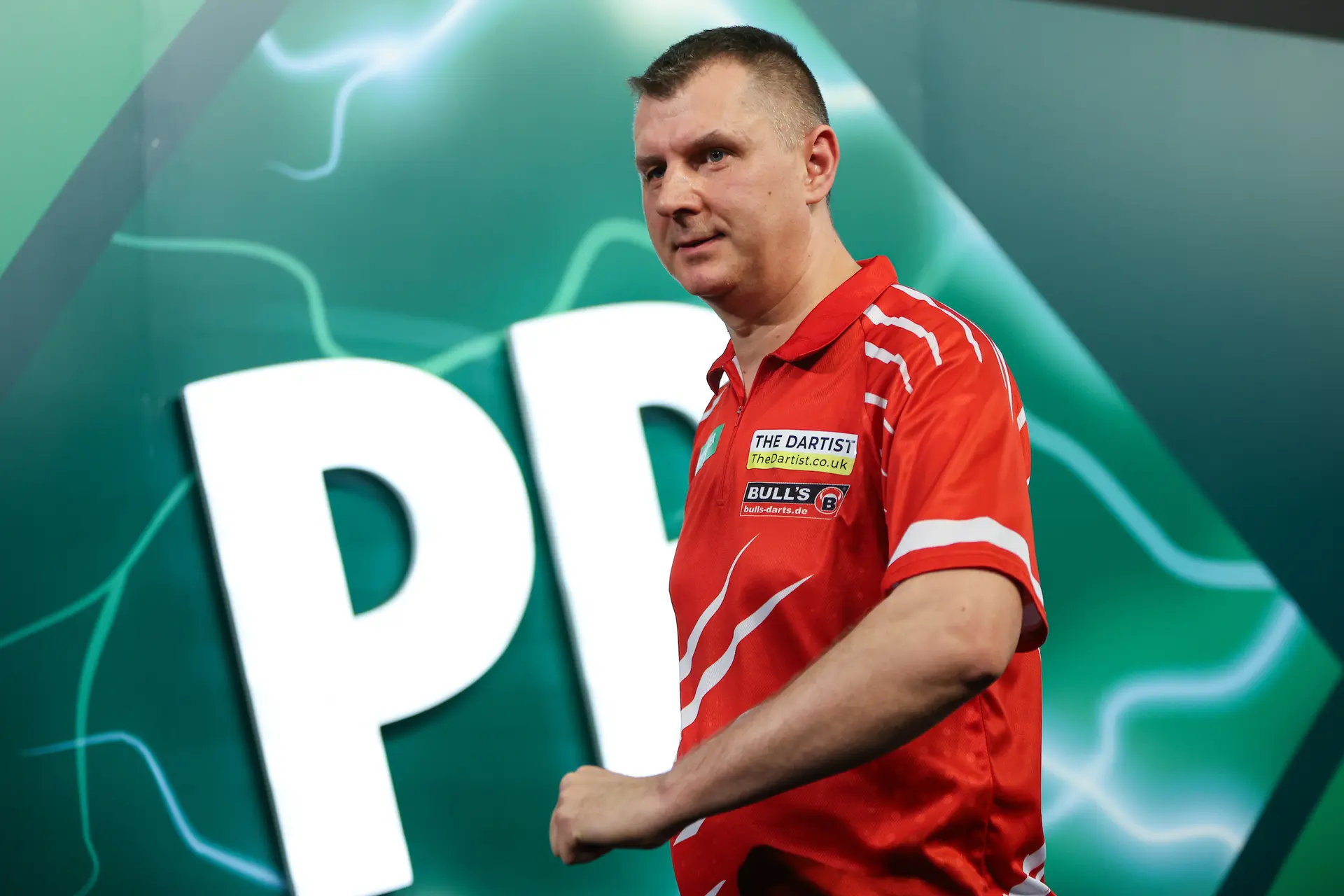 Krzysztof Ratajski moves into third round and ends hopes of Alexis Toylo at World Darts Championship