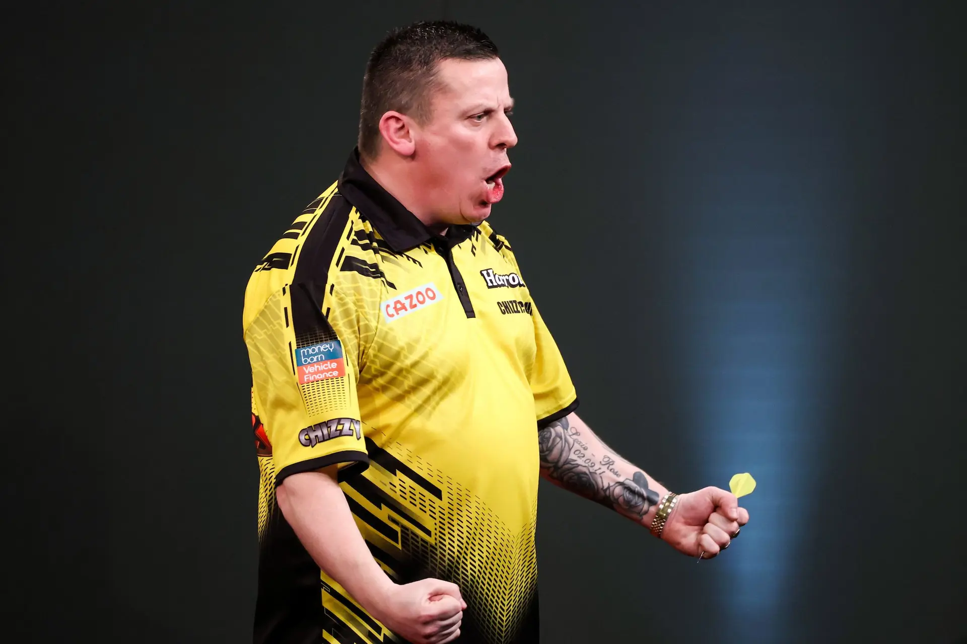 Dave Chisnall holds off Mensur Suljovic to reach last 16 of UK Open, Stephen Bunting and Damon Heta come through last-leg deciders
