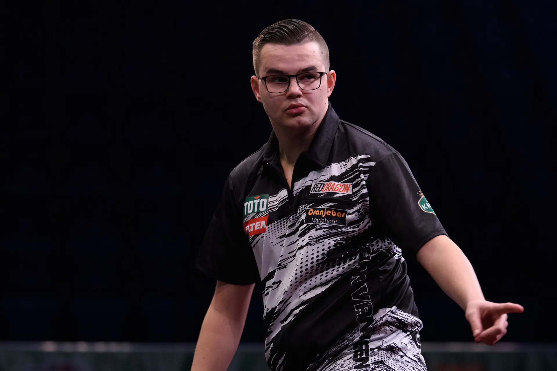 Gian van Veen beats Raymond van Barneveld in thriller at German Darts Grand Prix after wins for Nathan Aspinall and Martin Schindler