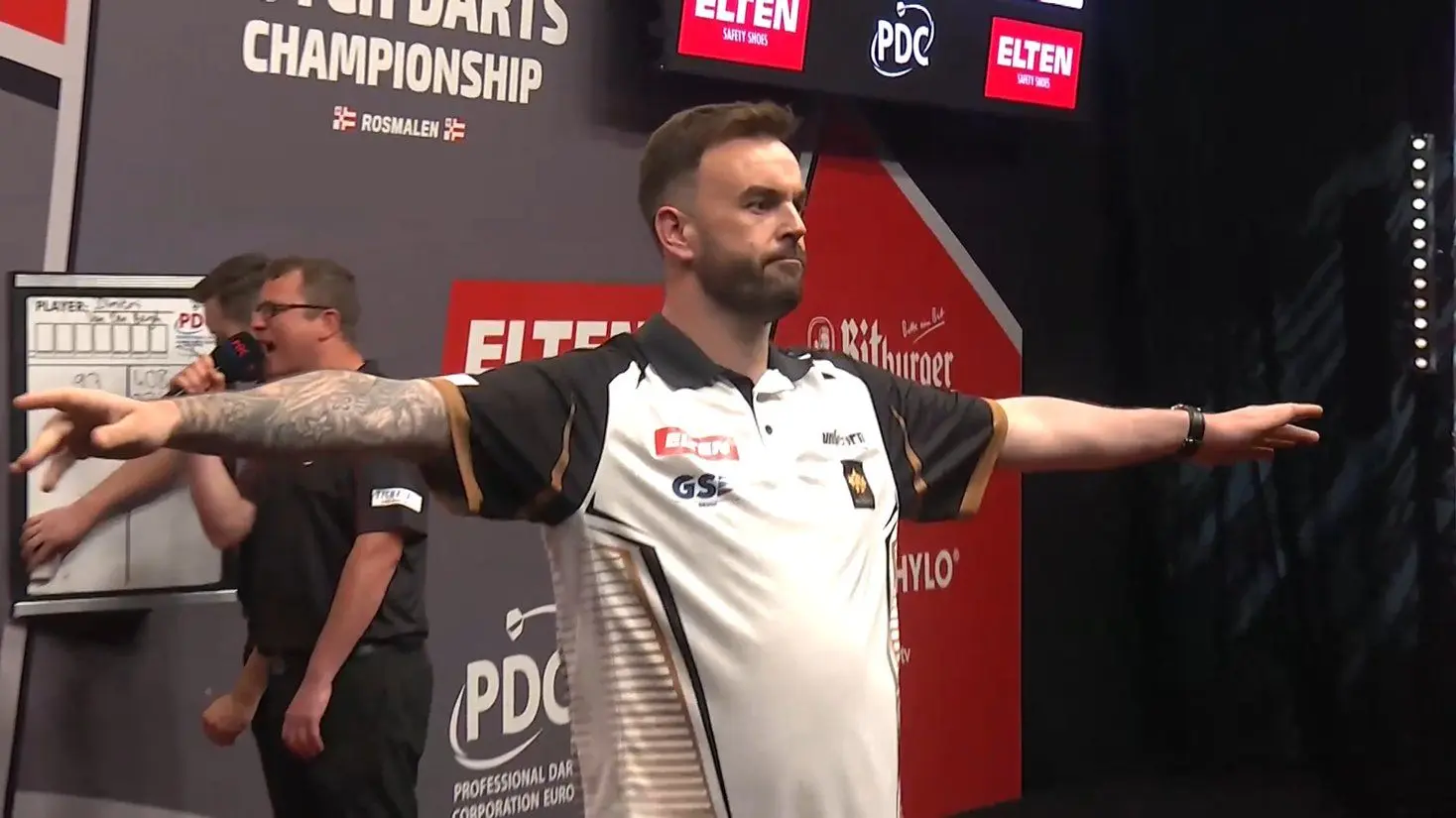 VIDEO: Ross Smith strikes perfection with nine-dart leg at Dutch Darts Championship