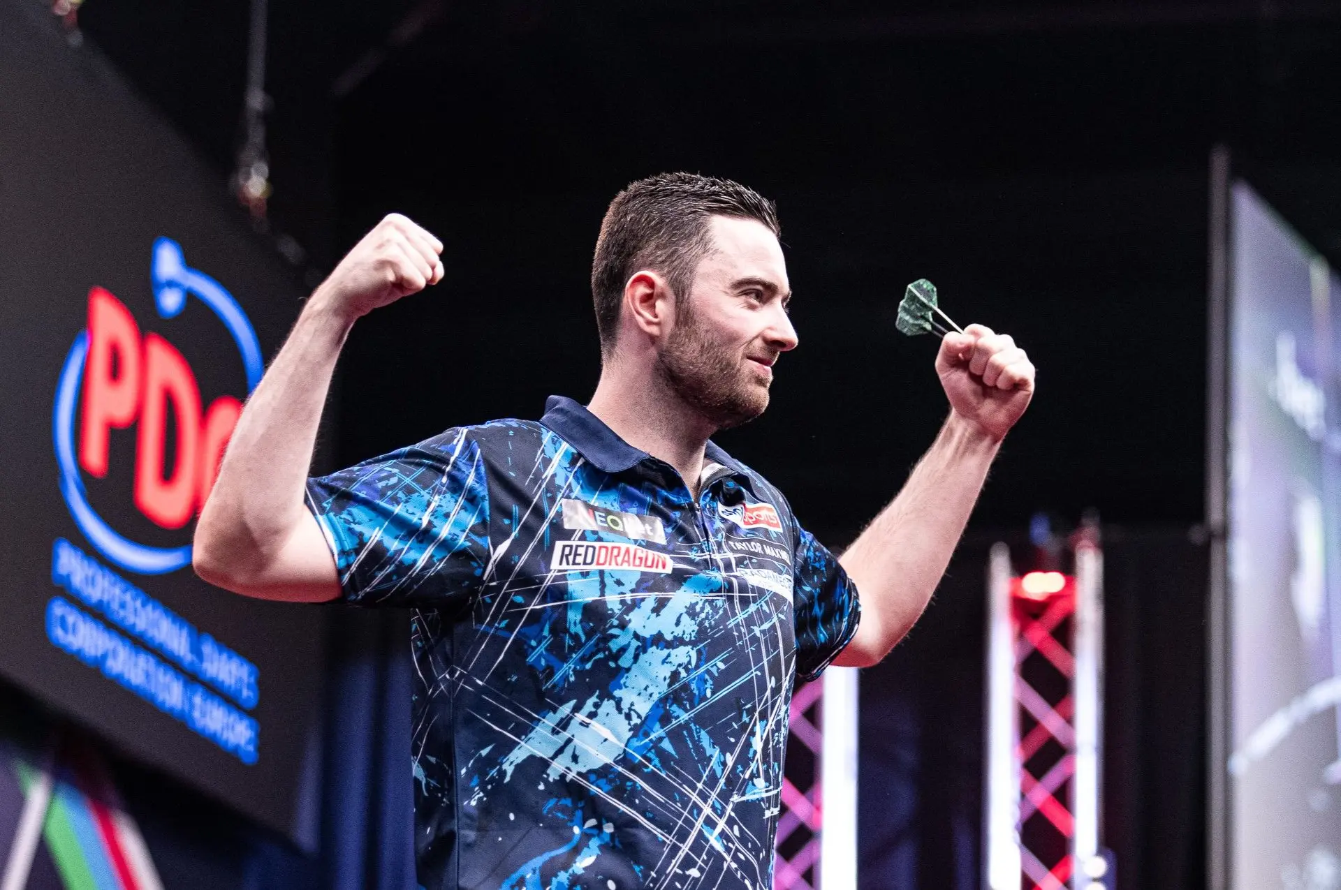 Luke Humphries fires into final at Baltic Sea Darts Open
