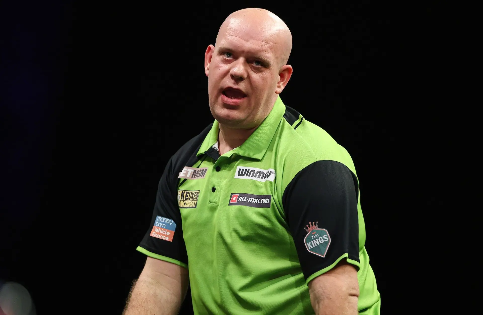 Franz Roetsch hands Michael van Gerwen first round exit as Players Championhip 11 gets underway