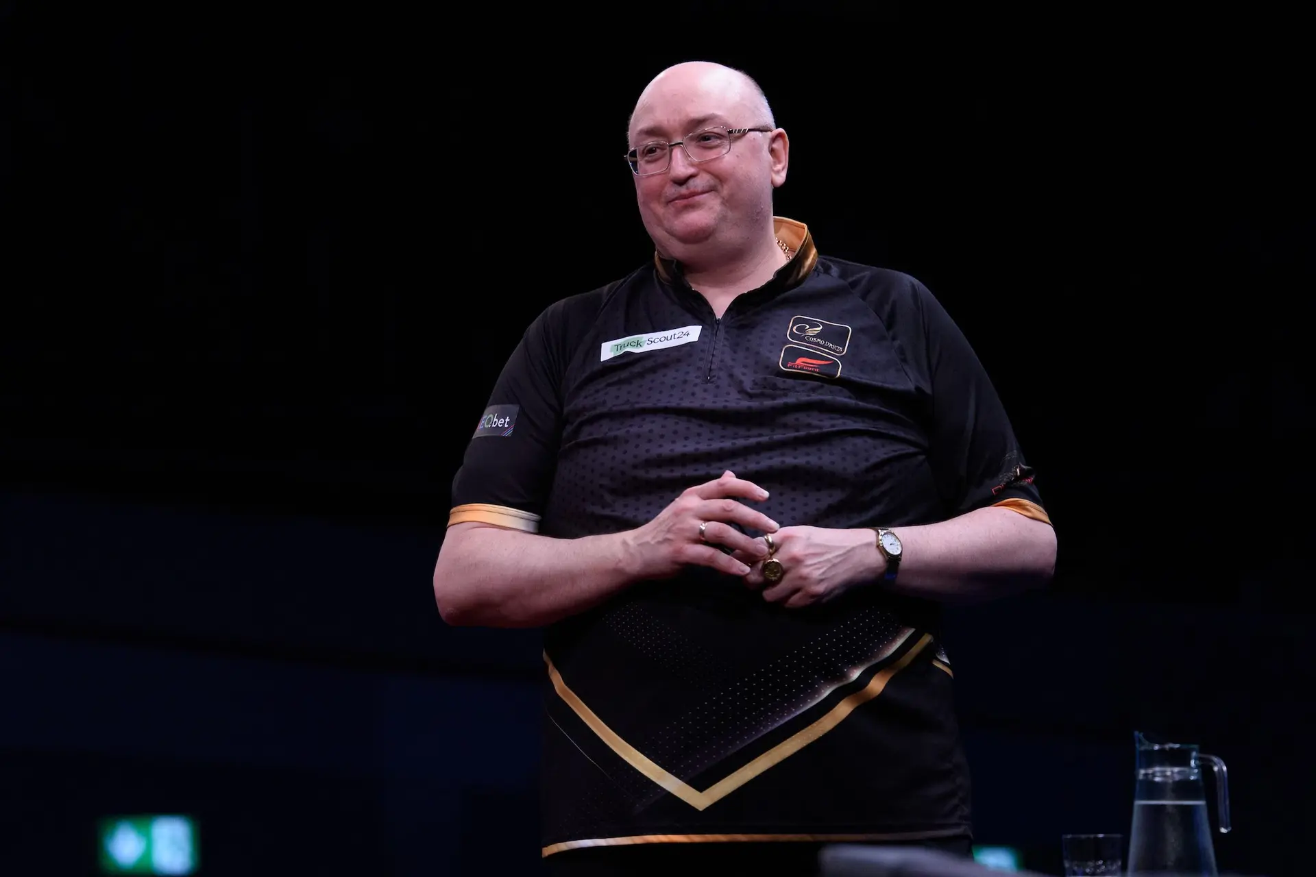 Thumbs down for KLM! Andrew Gilding ruled out of Players Championship 15 after flight nightmare