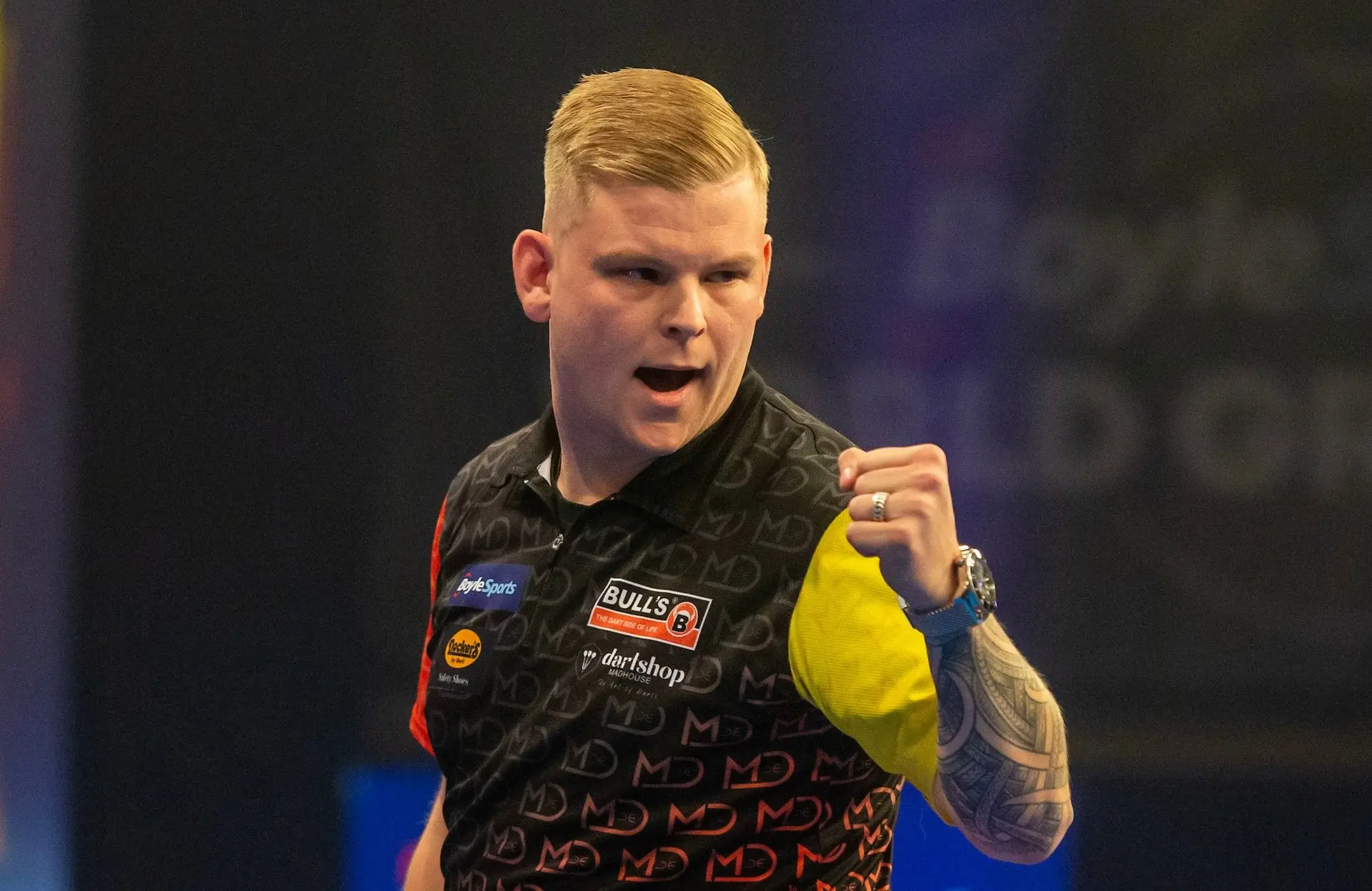 "This week it seems to be clicking" - Mike De Decker stuns Gary Anderson to reach first TV major quarterfinal