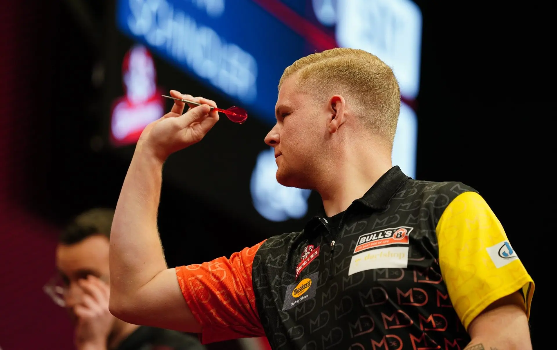 "We will never be best friends again, but we do act normal to each other" - Mike De Decker looks back on incident with Kim Huybrechts