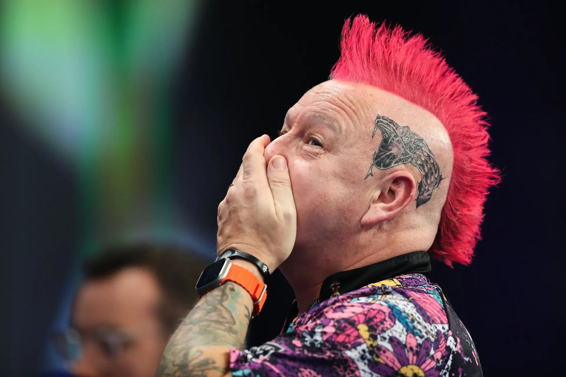 "I really wonder what's going on in his head" - Peter Wright's career at the top level might be over says Van der Voort