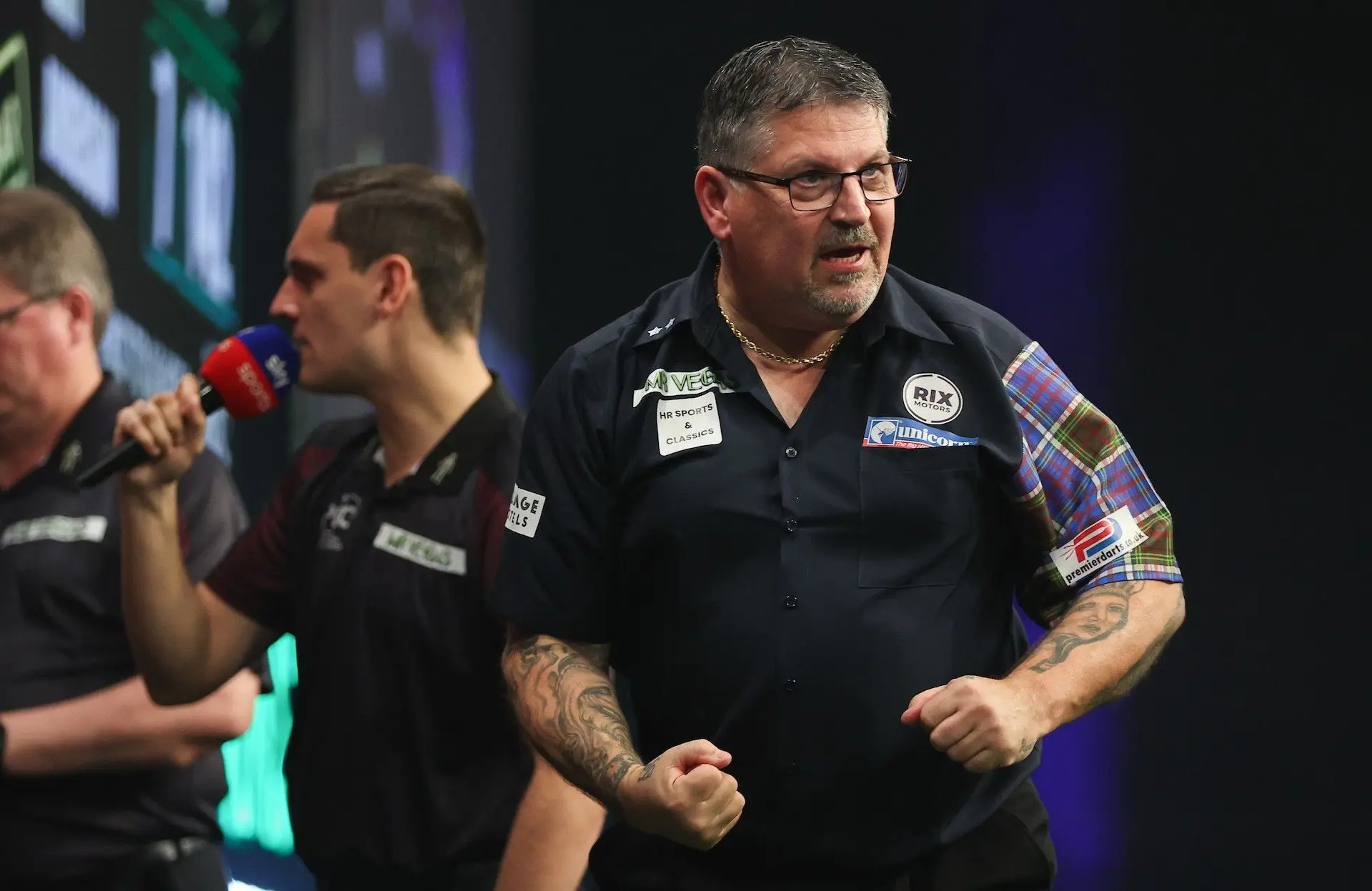 "Gary Anderson is more than capable of winning another World Championship" – Ryan Searle claims practice partner is still better than Littler & Humphries on his day