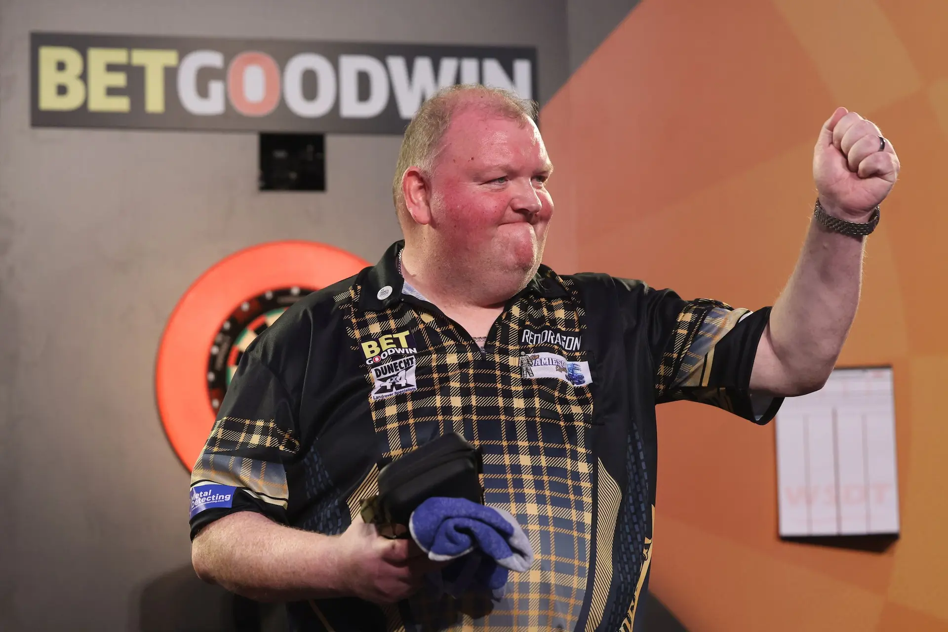 "Regaining my Tour Card is a priority": John Henderson will only defend World Seniors titles if PDC return fails