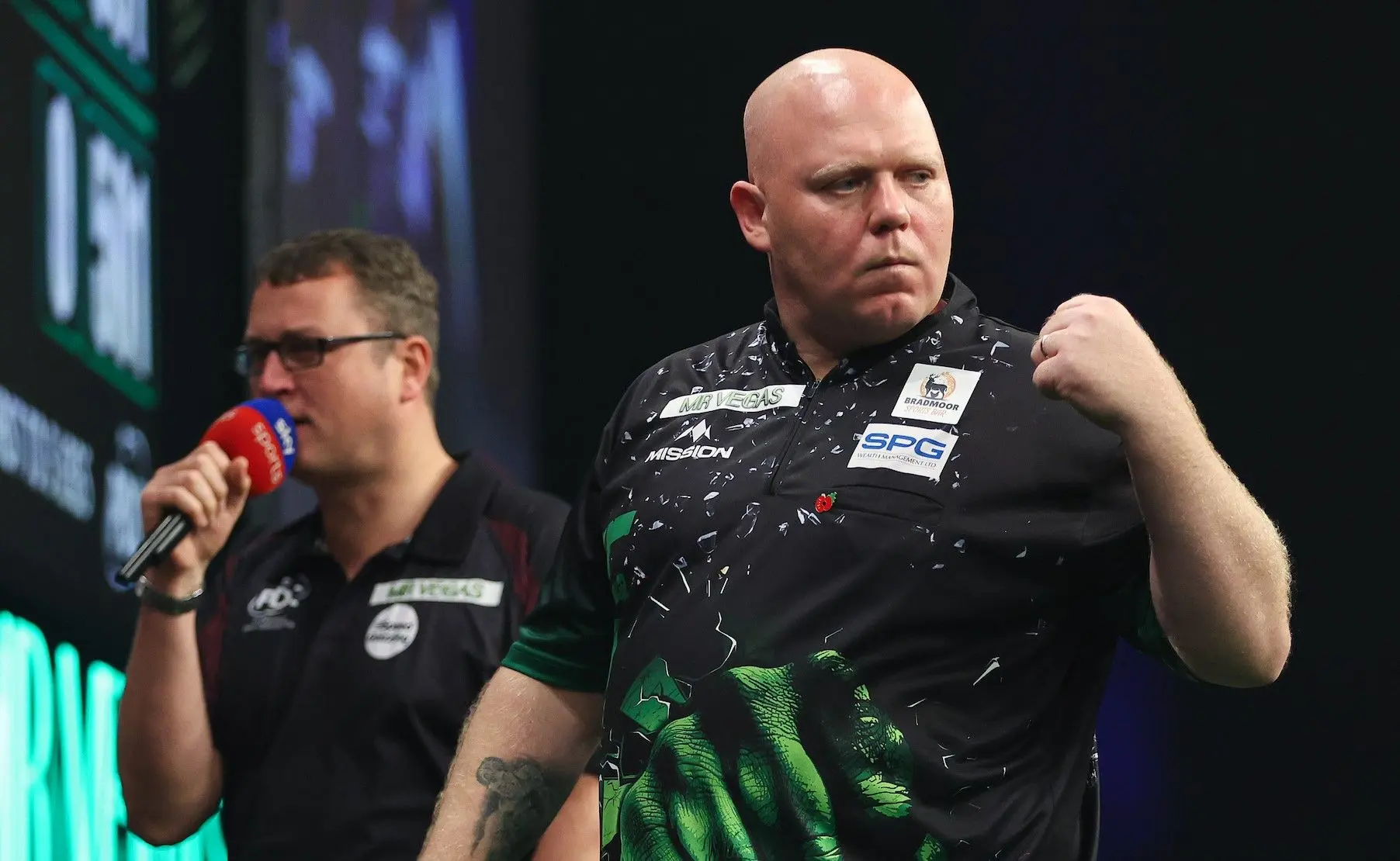 Martin Lukeman recovers from a set down to see off Nitin Kumar at set up battle with Andrew Gilding at World Darts Championship