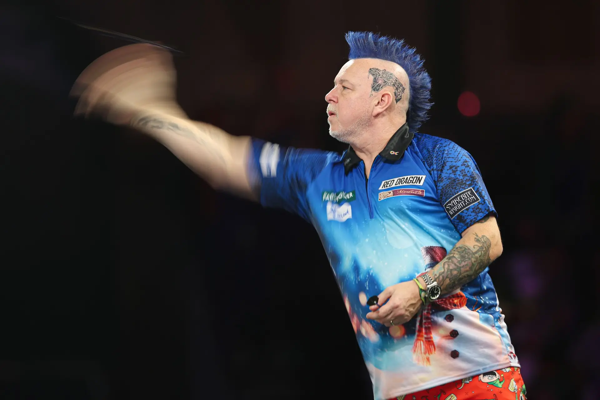 "It weren't affecting my darts": Peter Wright battles through chest infection to deliver superb Wattimena win