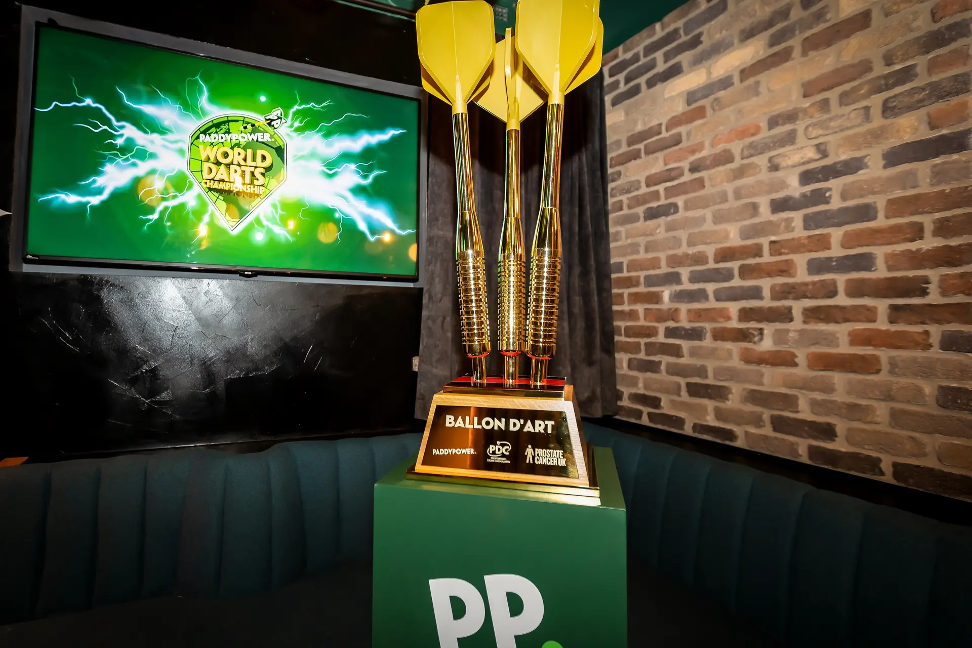 Luke Littler leads the way in battle for Ballon d'Art at 2025 PDC World Darts Championship
