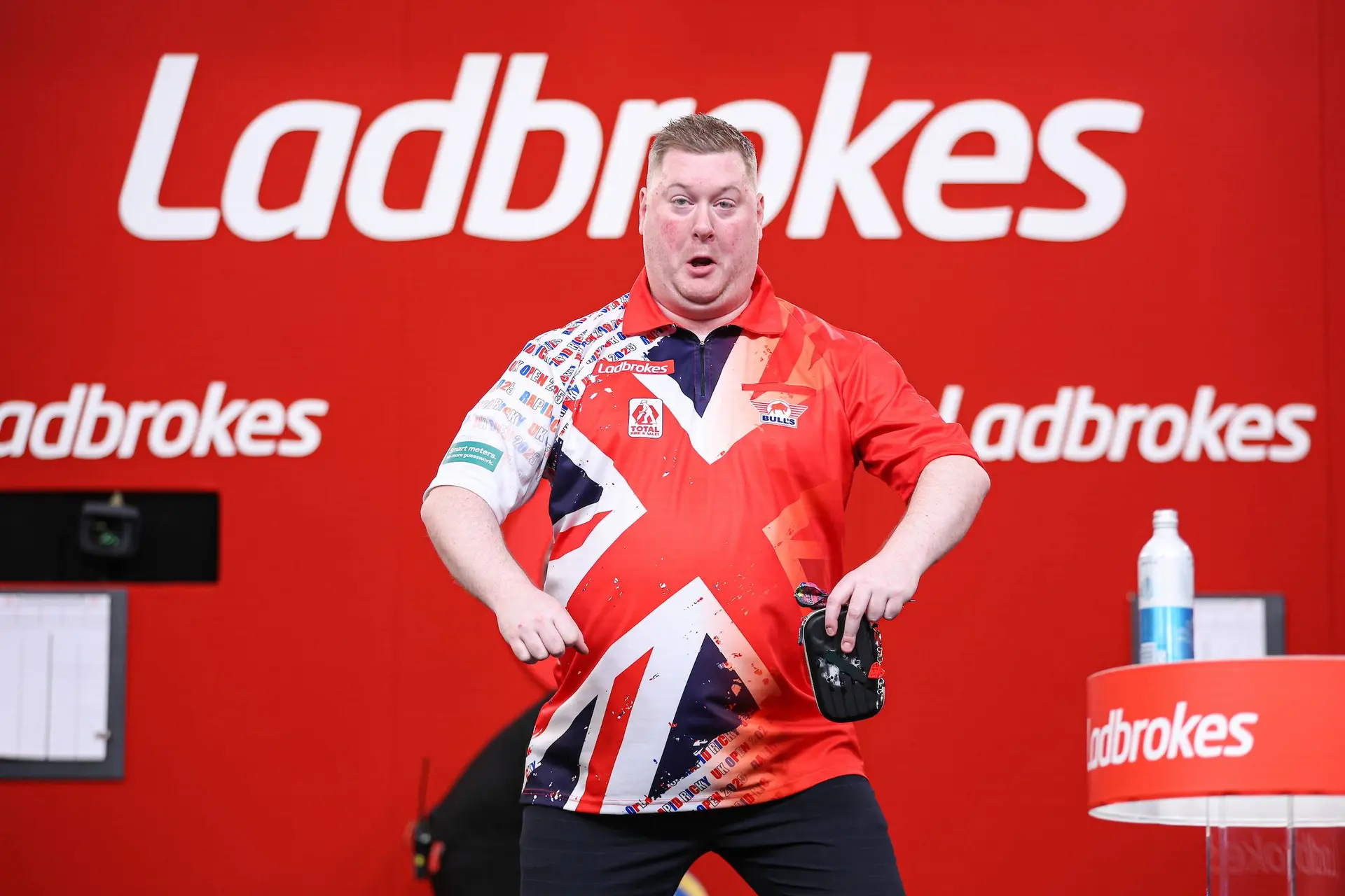 "Sick horrible human being": Ricky Evans subjected to vile abuse after European Darts Trophy defeat to Dave Chisnall