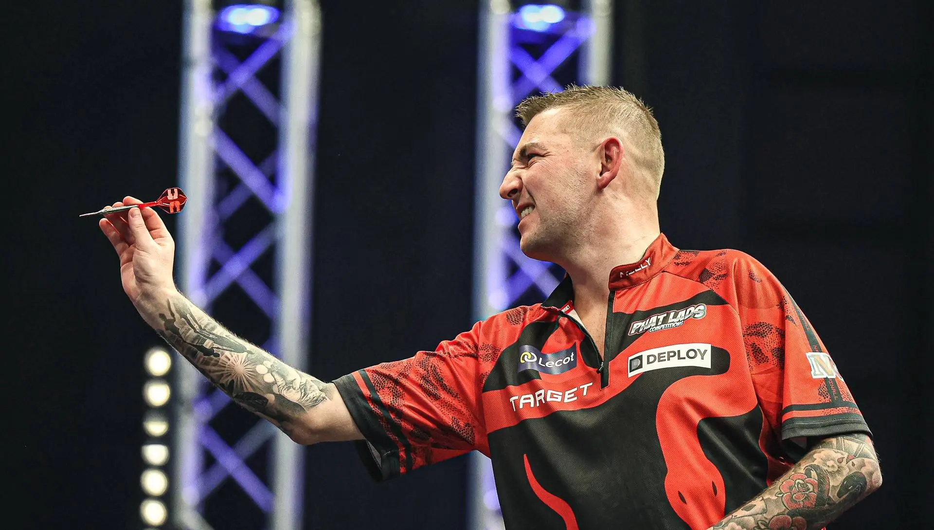 “That dartitis might even help him in a strange way - it unsettles the opponent" - Vincent van der Voort sees clear reason for Nathan Aspinall's resurgence