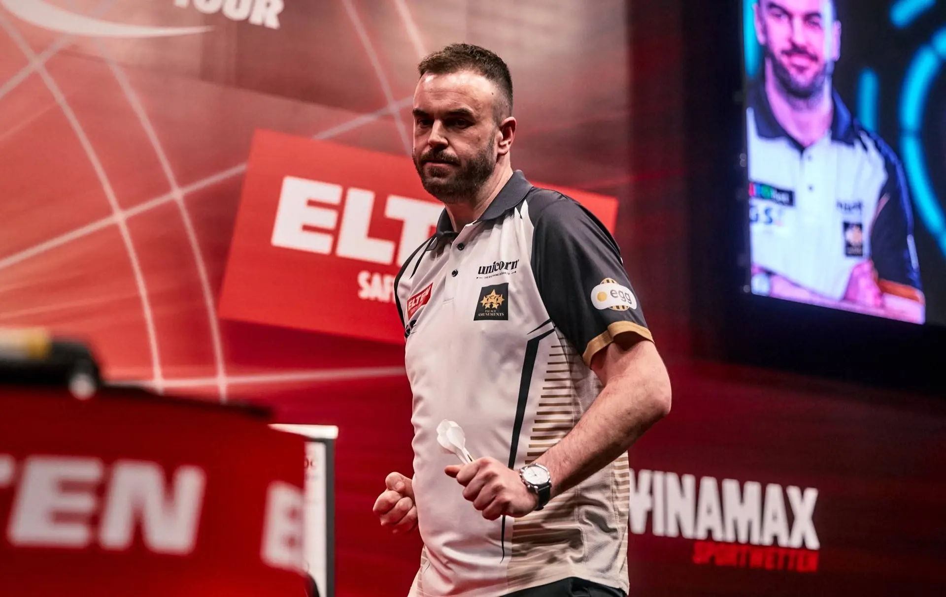 24 legs won in a row(!): Remarkable Ross Smith produces one of the best winning runs ever to win Players Championship 16