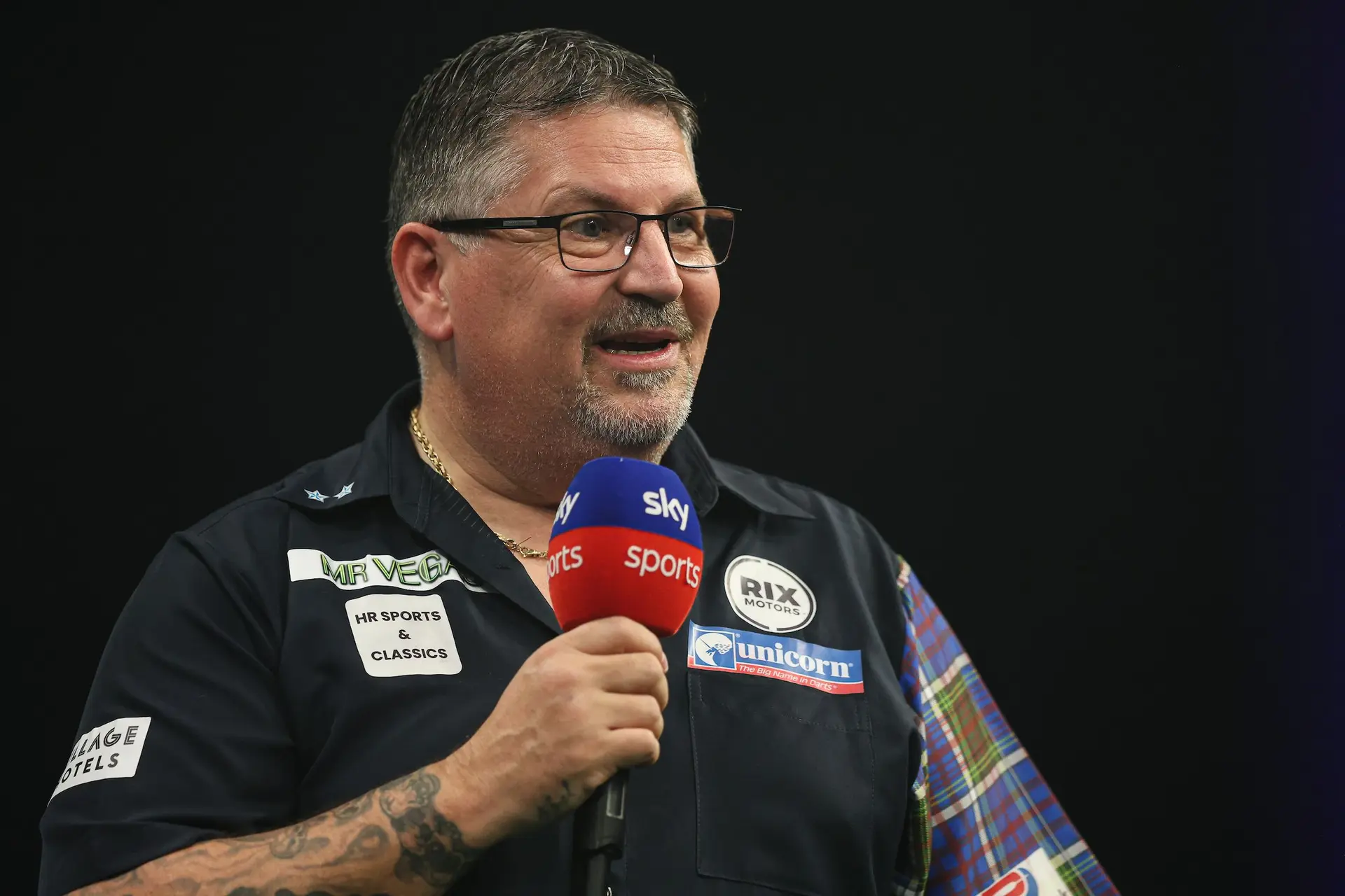Gary Anderson admonishes German fans for whistling: "Whether you like them or don't, show them all the respect"