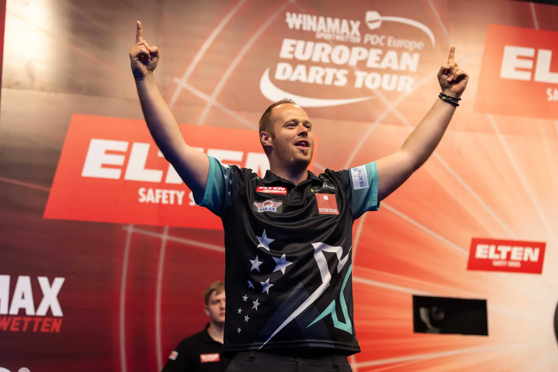 (LIVEBLOG) Dutch Darts Championship 2025 Day One: Heroic Hopp as Luke Woodhouse dumped out