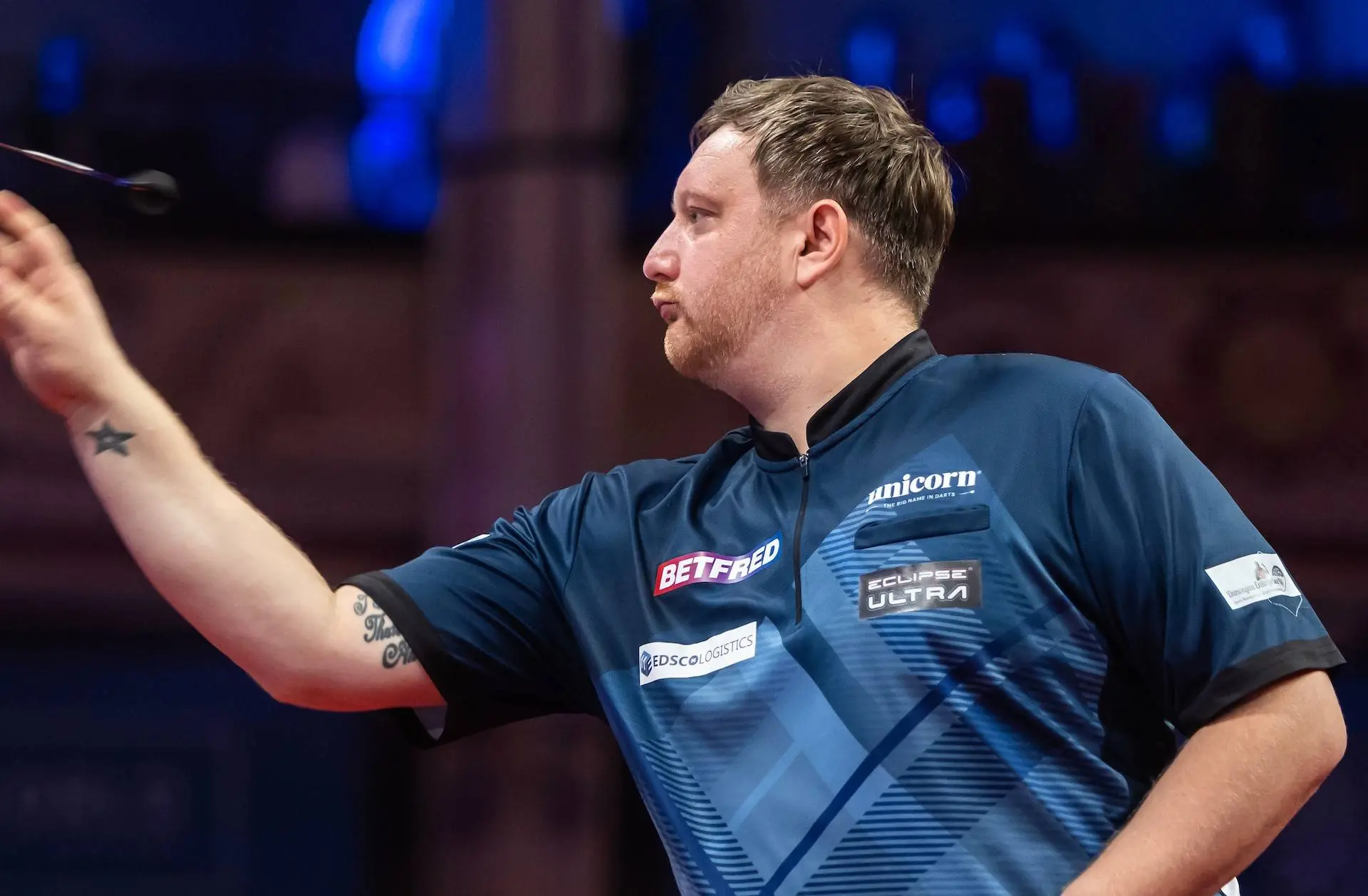Cameron Menzies convincingly through, Wessel Nijman edges Double Dutch duel as William O'Connor stuns Luke Woodhouse