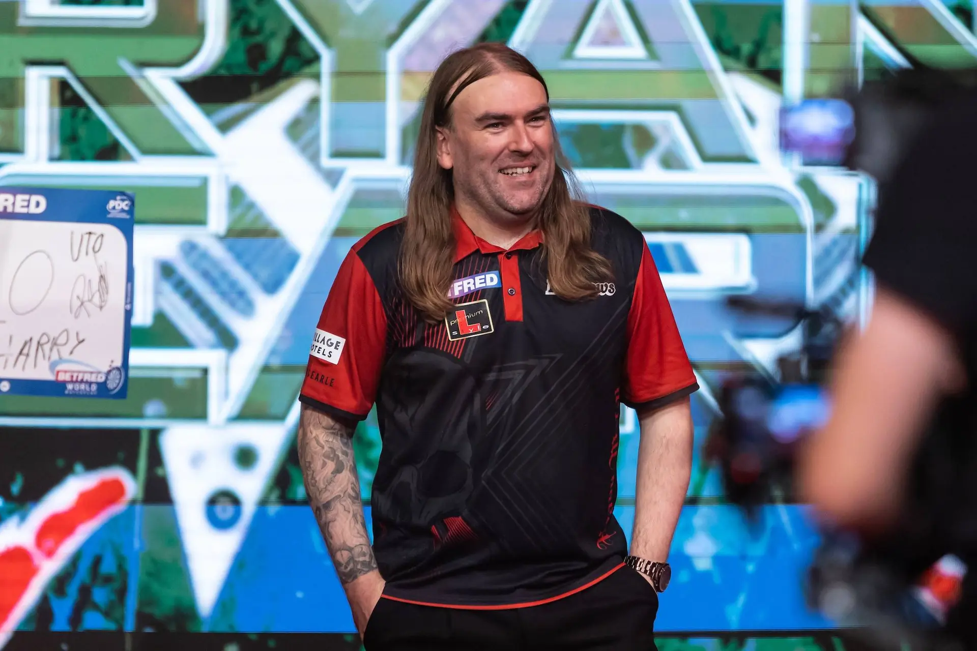 "I just throw and hope for the best": Ryan Searle's remarkable story of darts at the top level with limited sight