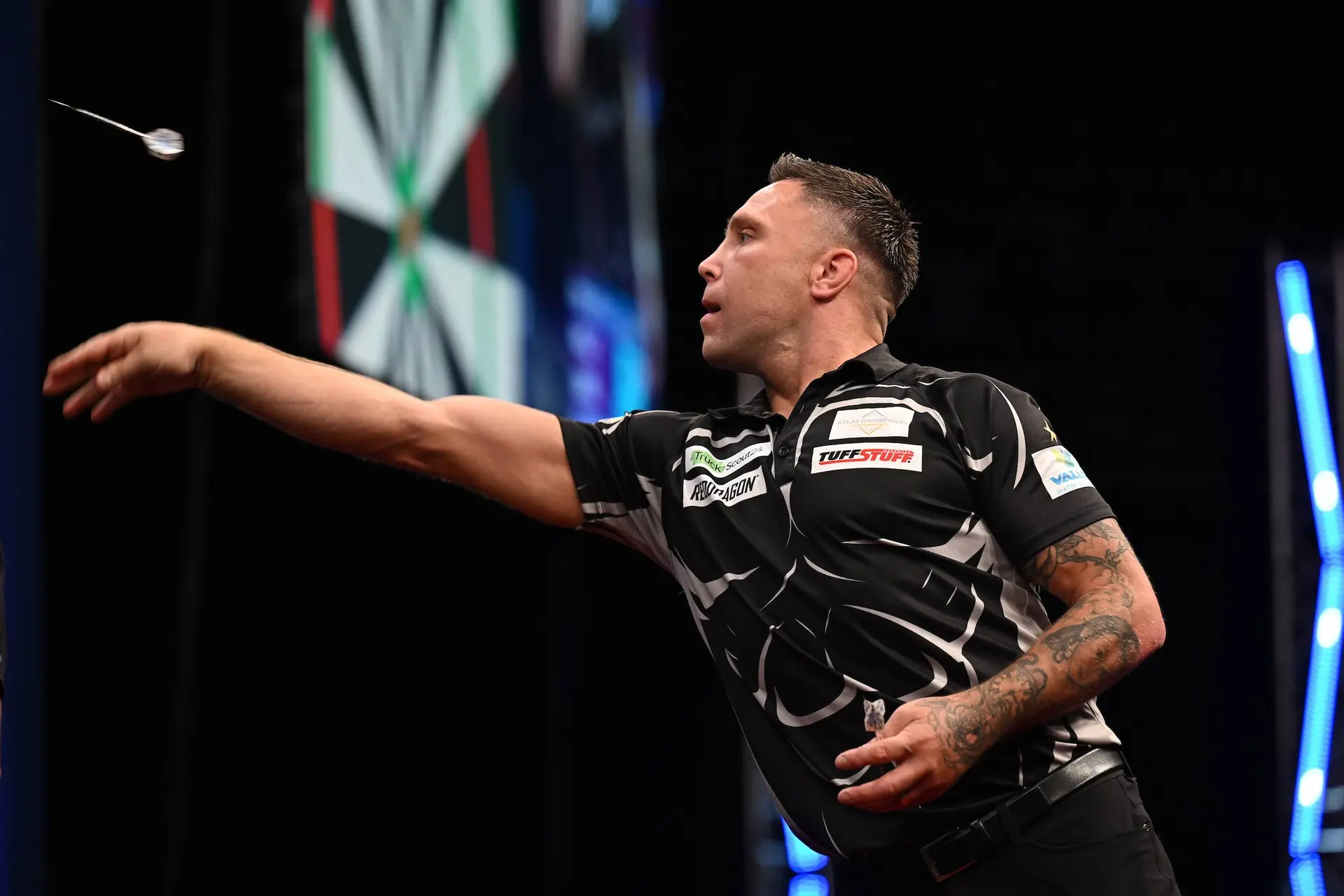 LIVE Players Championship 33 | Humphries, Bunting and Price lead final run to Minehead